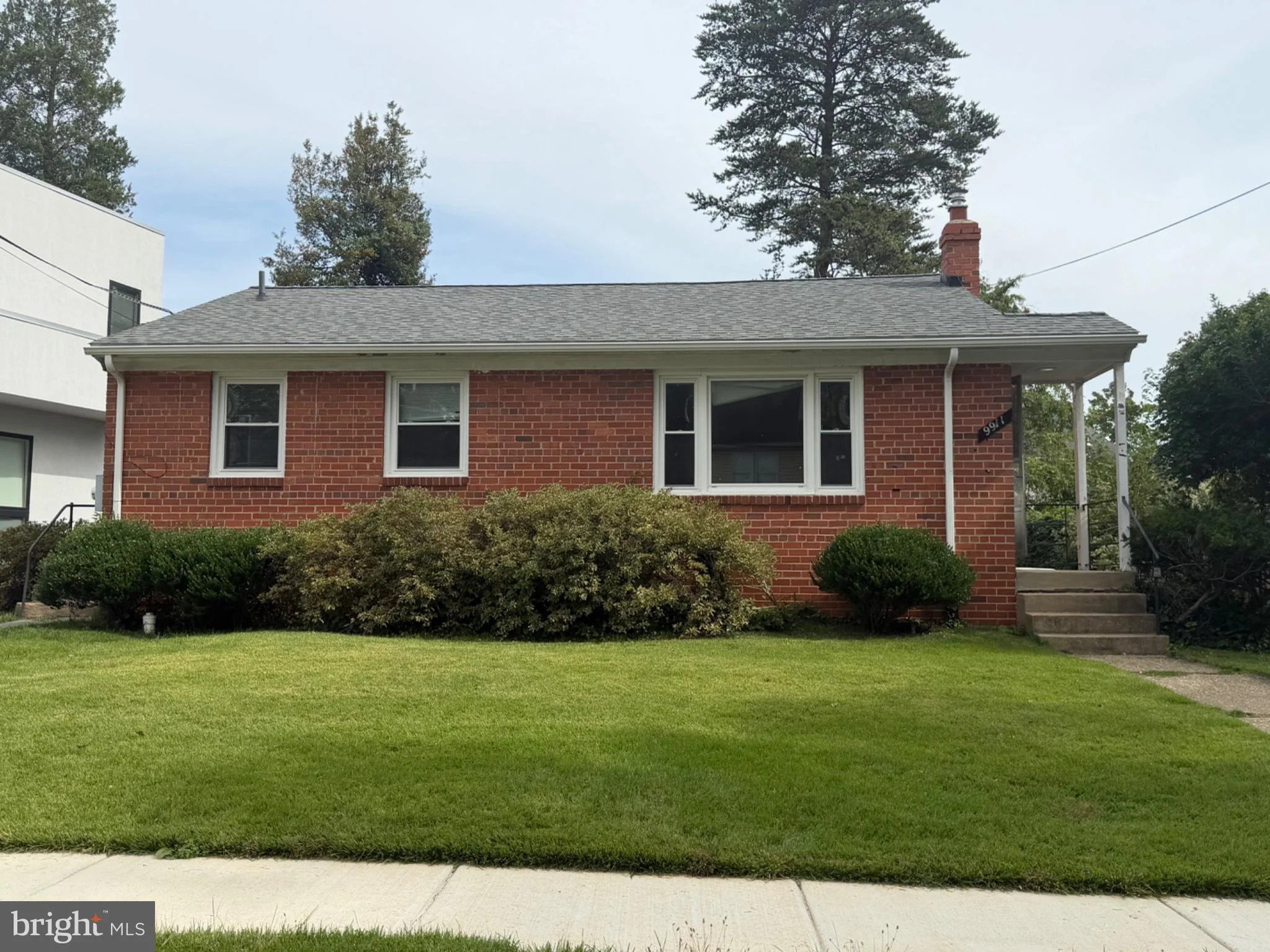 9911 Mayfield Drive, Bethesda, MD 20817
