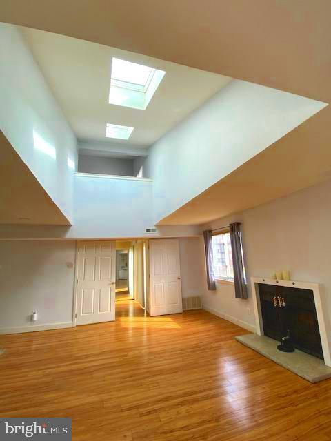 3306 JENNIFER COURT