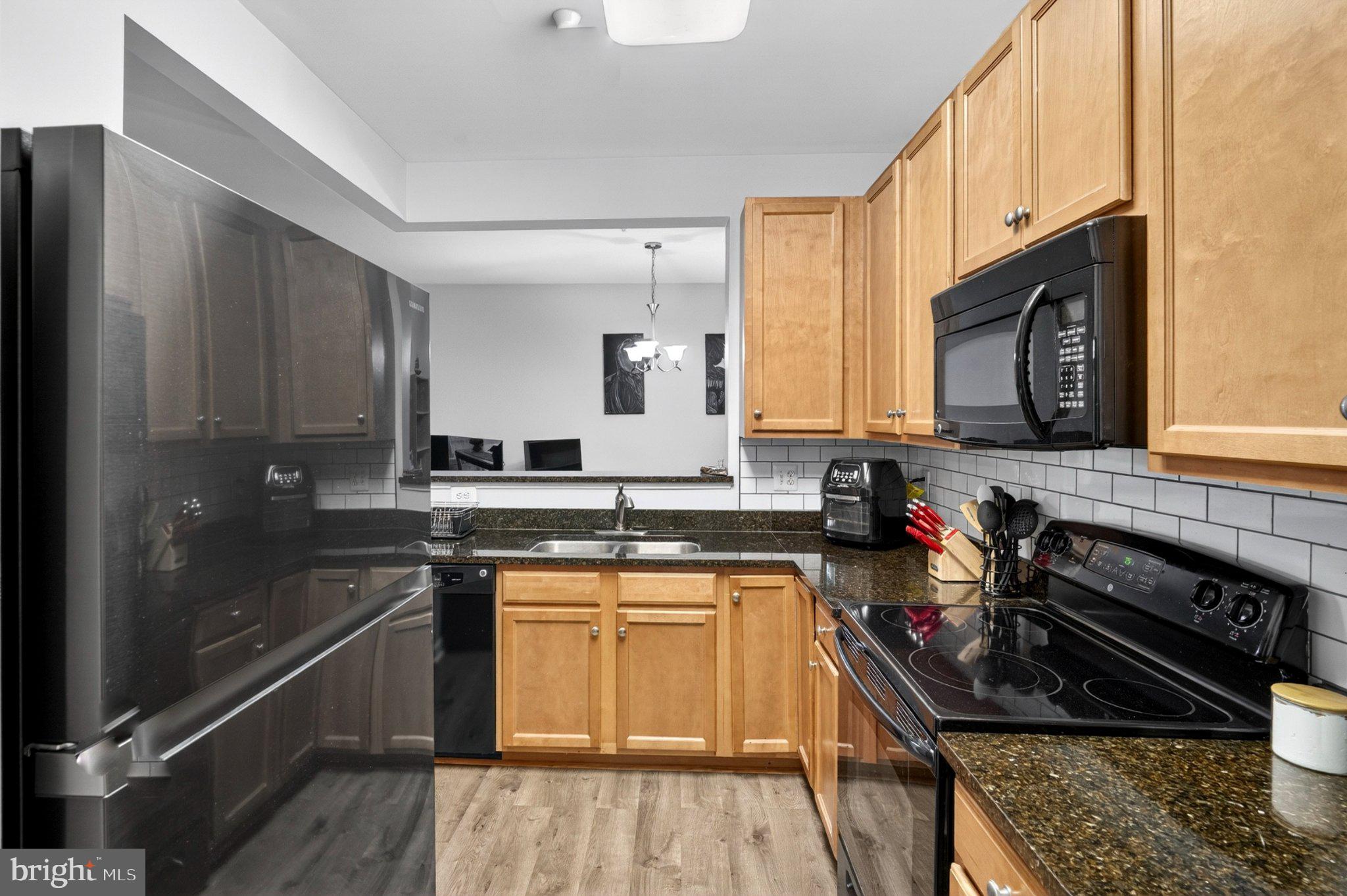 WAVERLY STATION - Residential