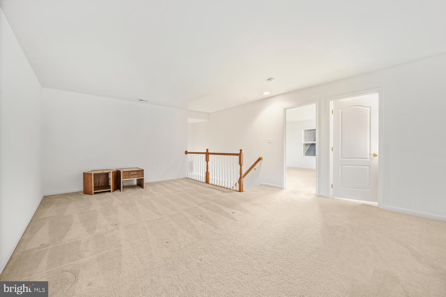 SYMPHONY VILLAGE AT CENTREVILLE - Residential