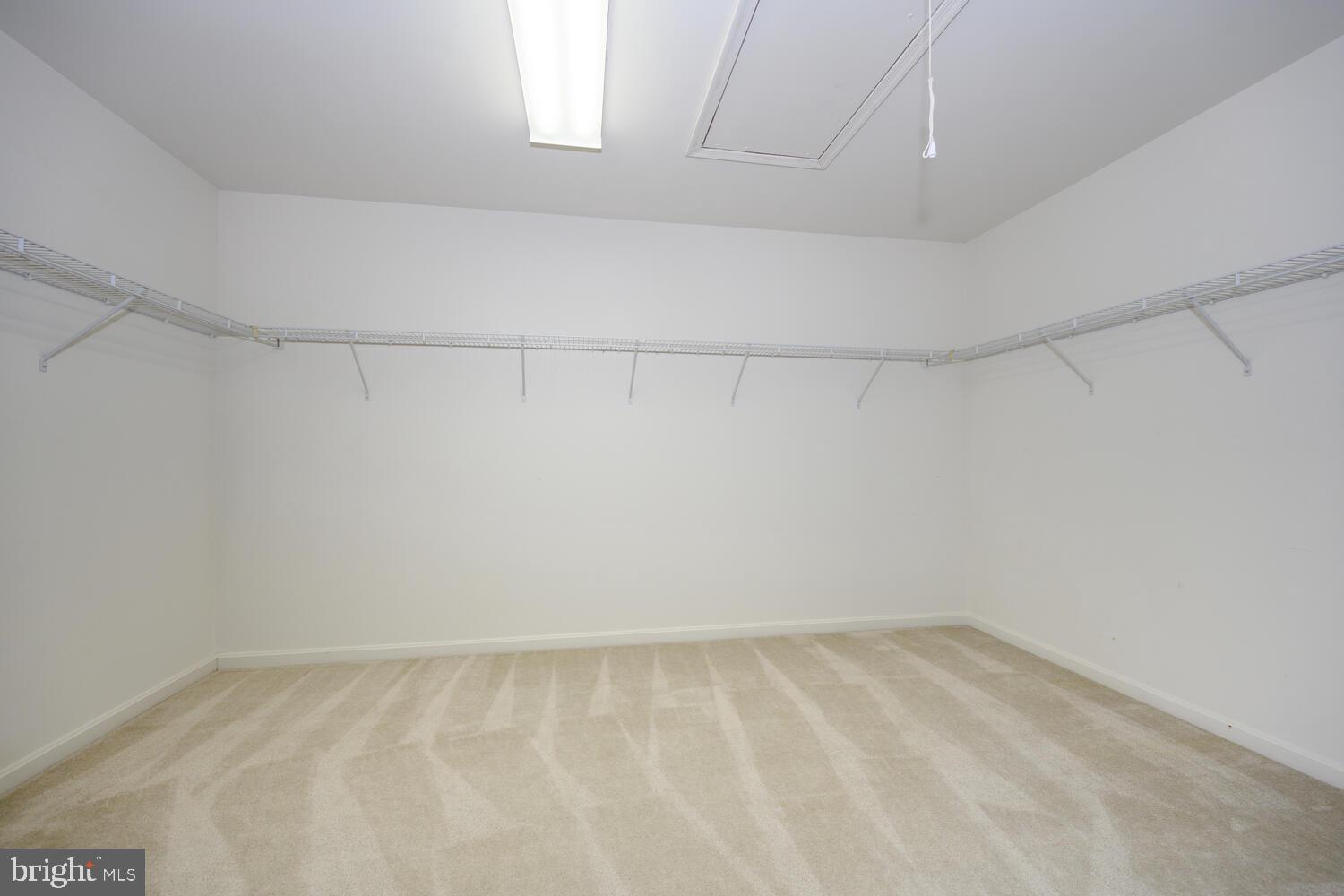 SYMPHONY VILLAGE AT CENTREVILLE - Residential