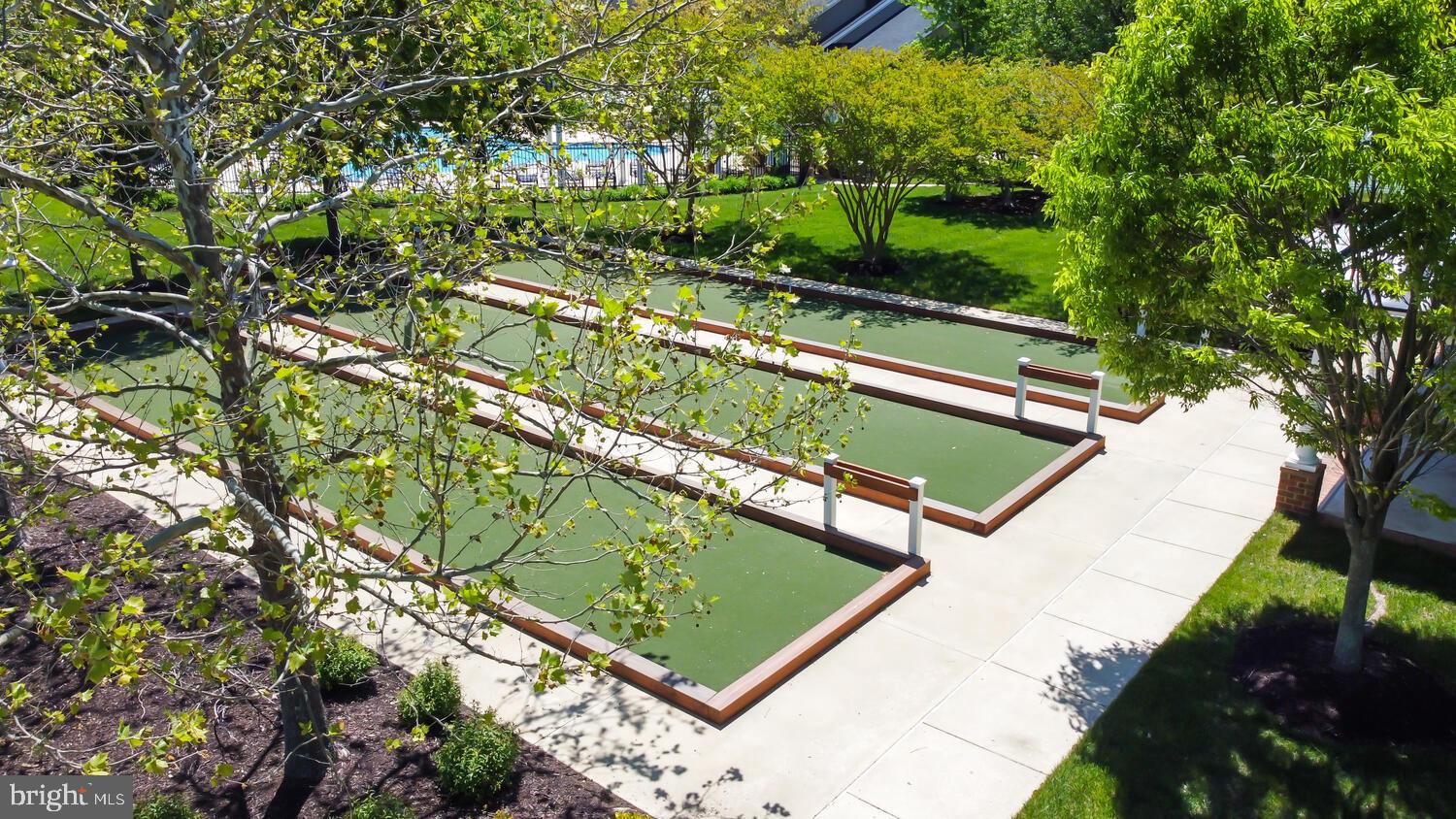 SYMPHONY VILLAGE AT CENTREVILLE - Residential