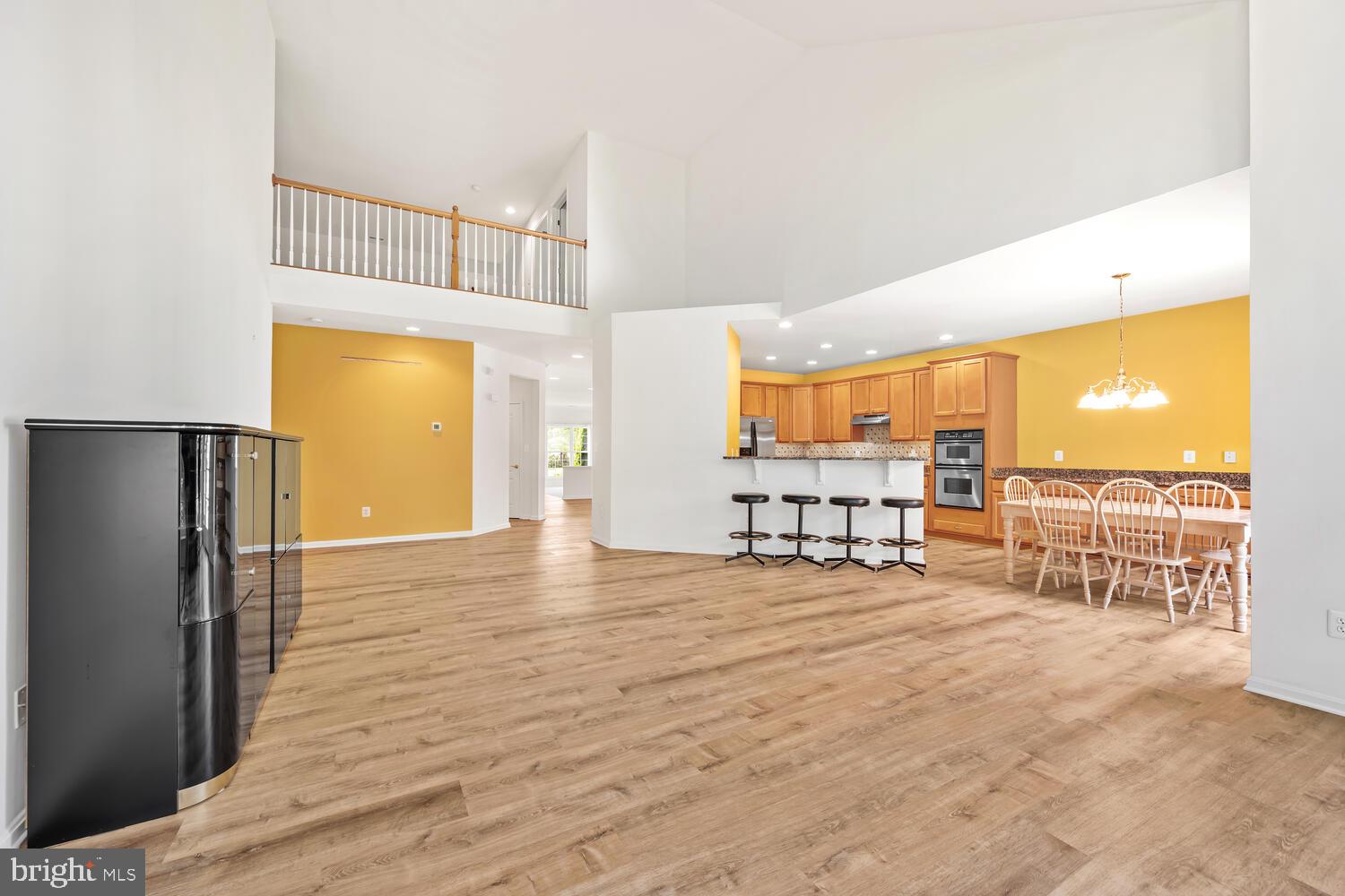 SYMPHONY VILLAGE AT CENTREVILLE - Residential