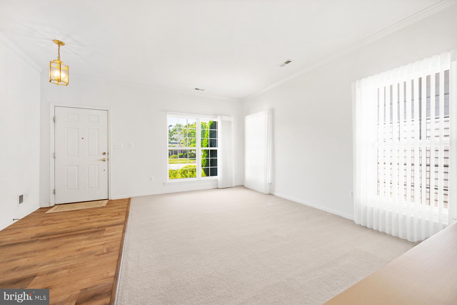 SYMPHONY VILLAGE AT CENTREVILLE - Residential