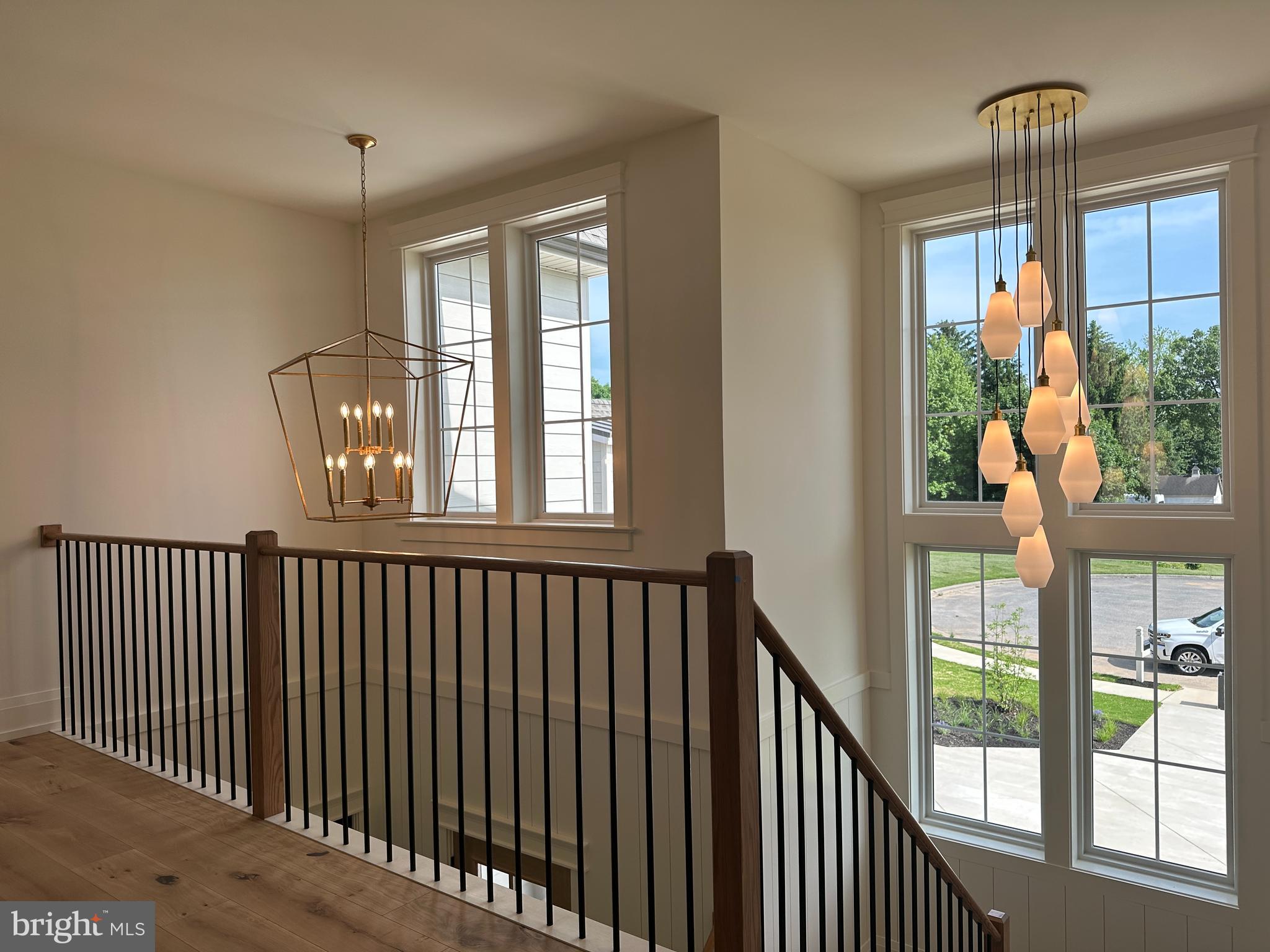 GLENDALE ESTATES - Residential