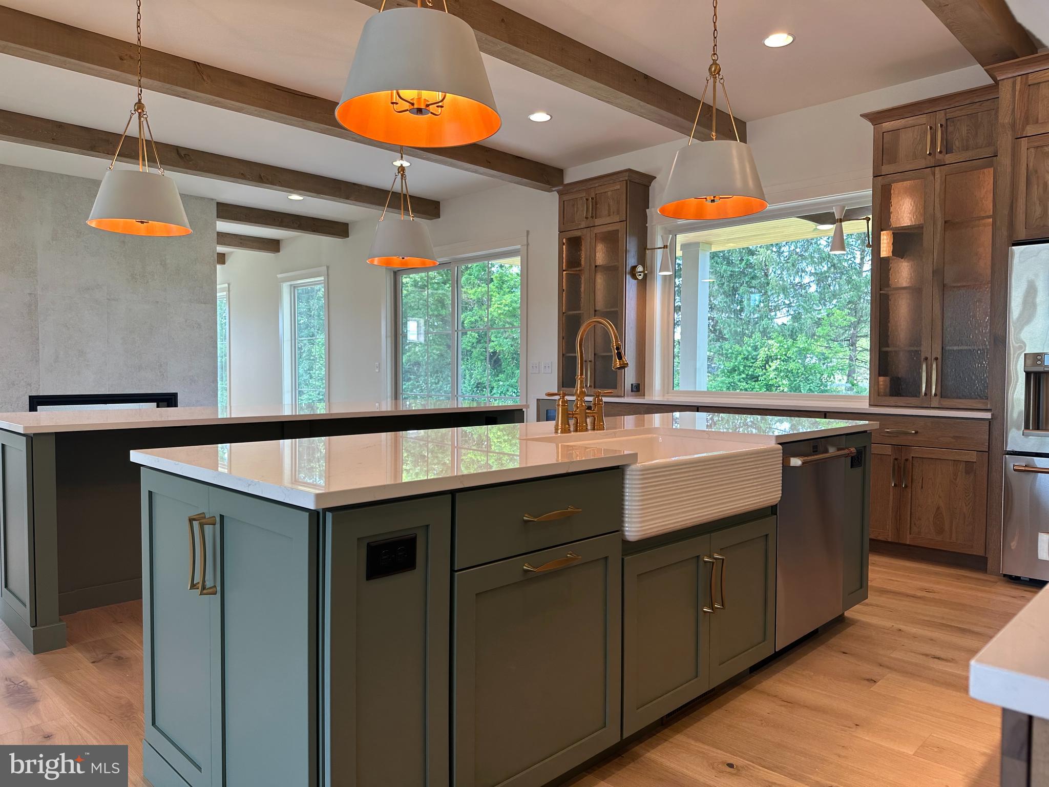 GLENDALE ESTATES - Residential