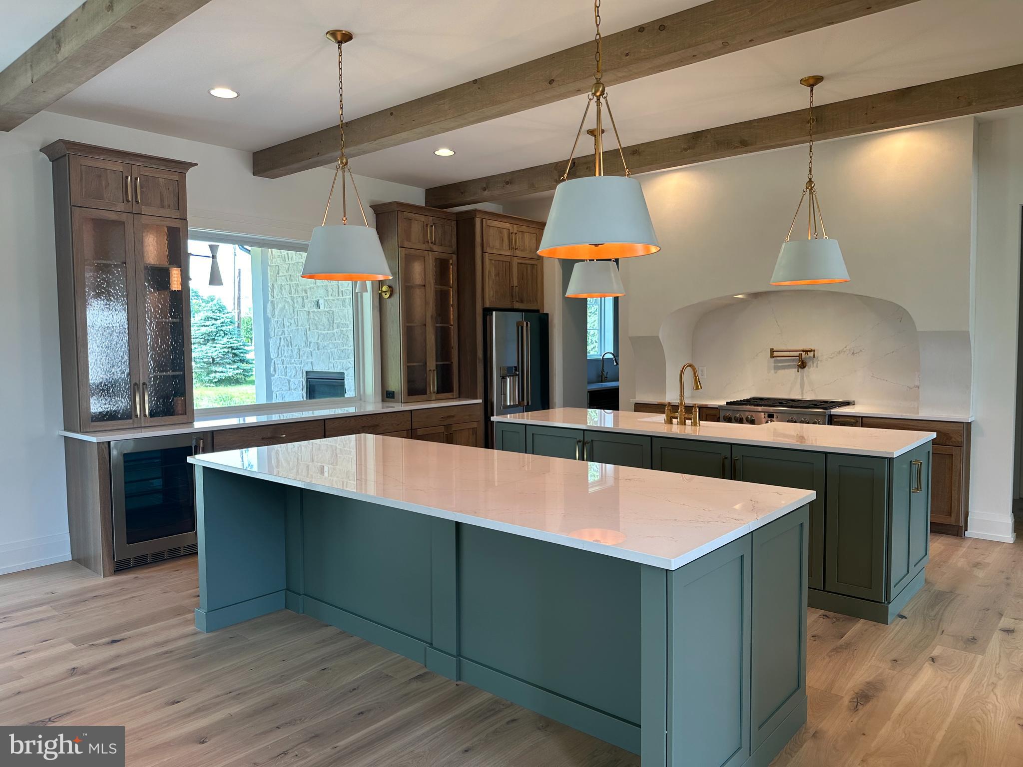 GLENDALE ESTATES - Residential