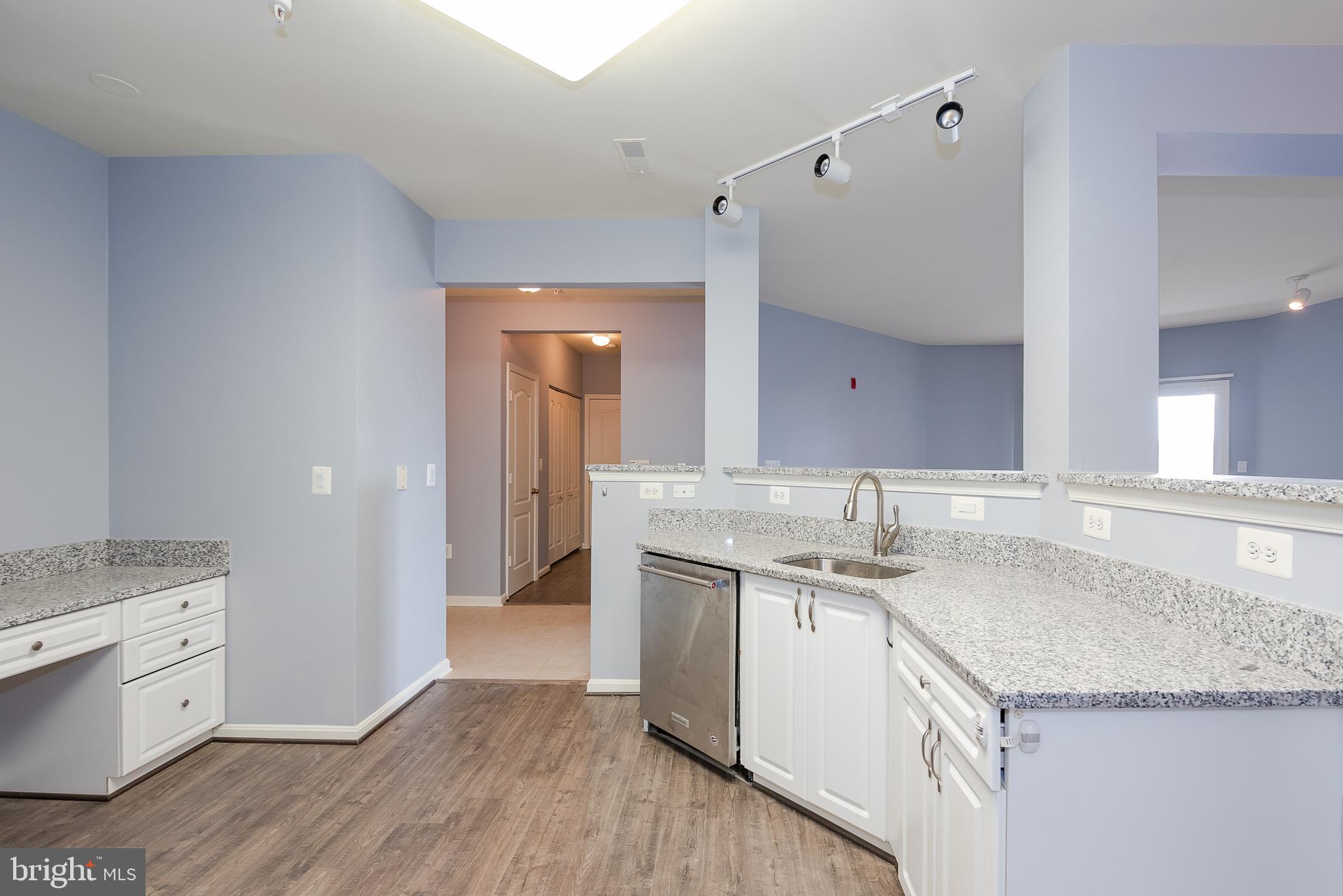 HIGH VIEW - Residential Lease