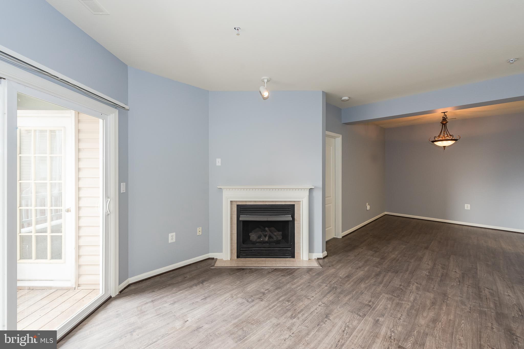 HIGH VIEW - Residential Lease