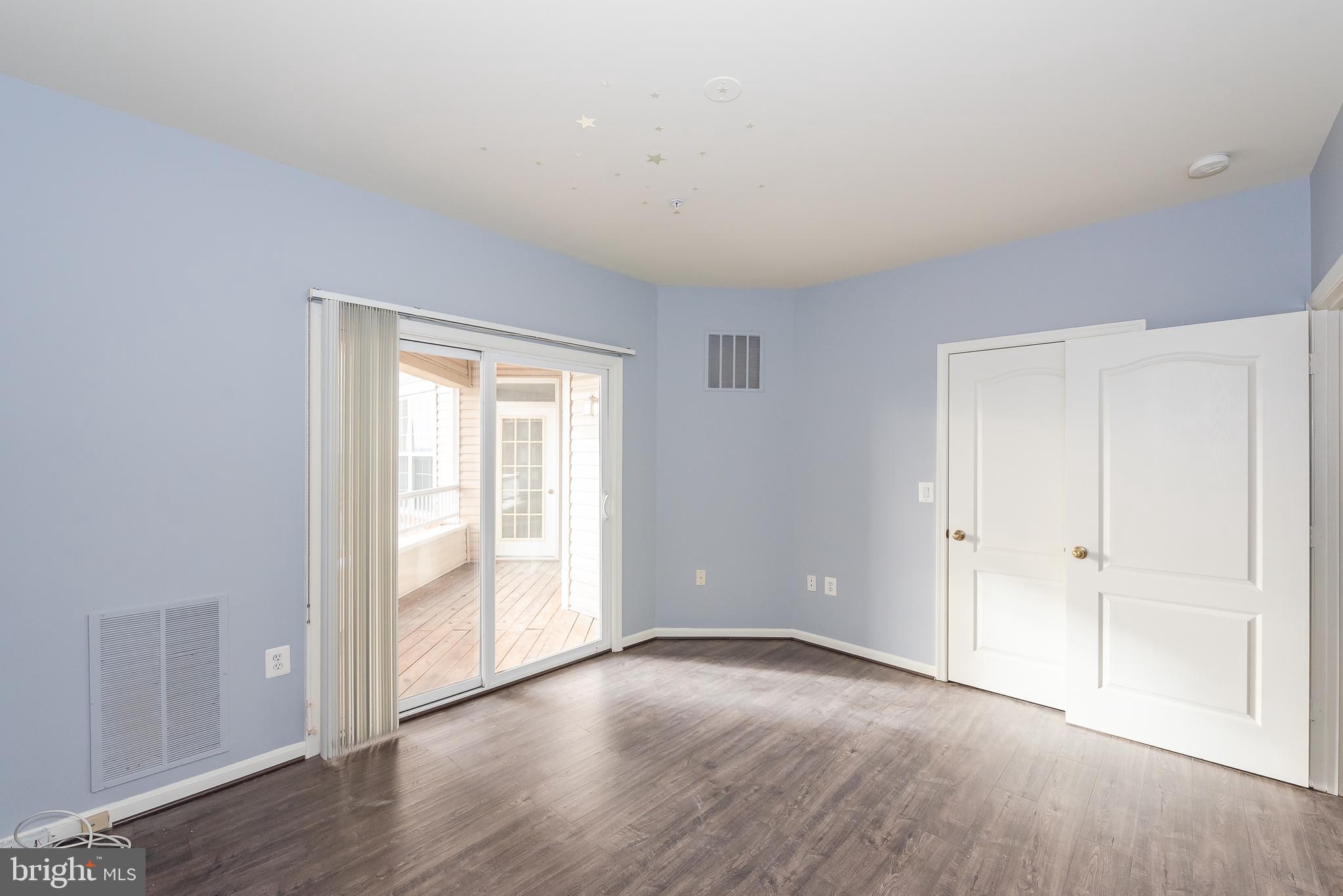 HIGH VIEW - Residential Lease