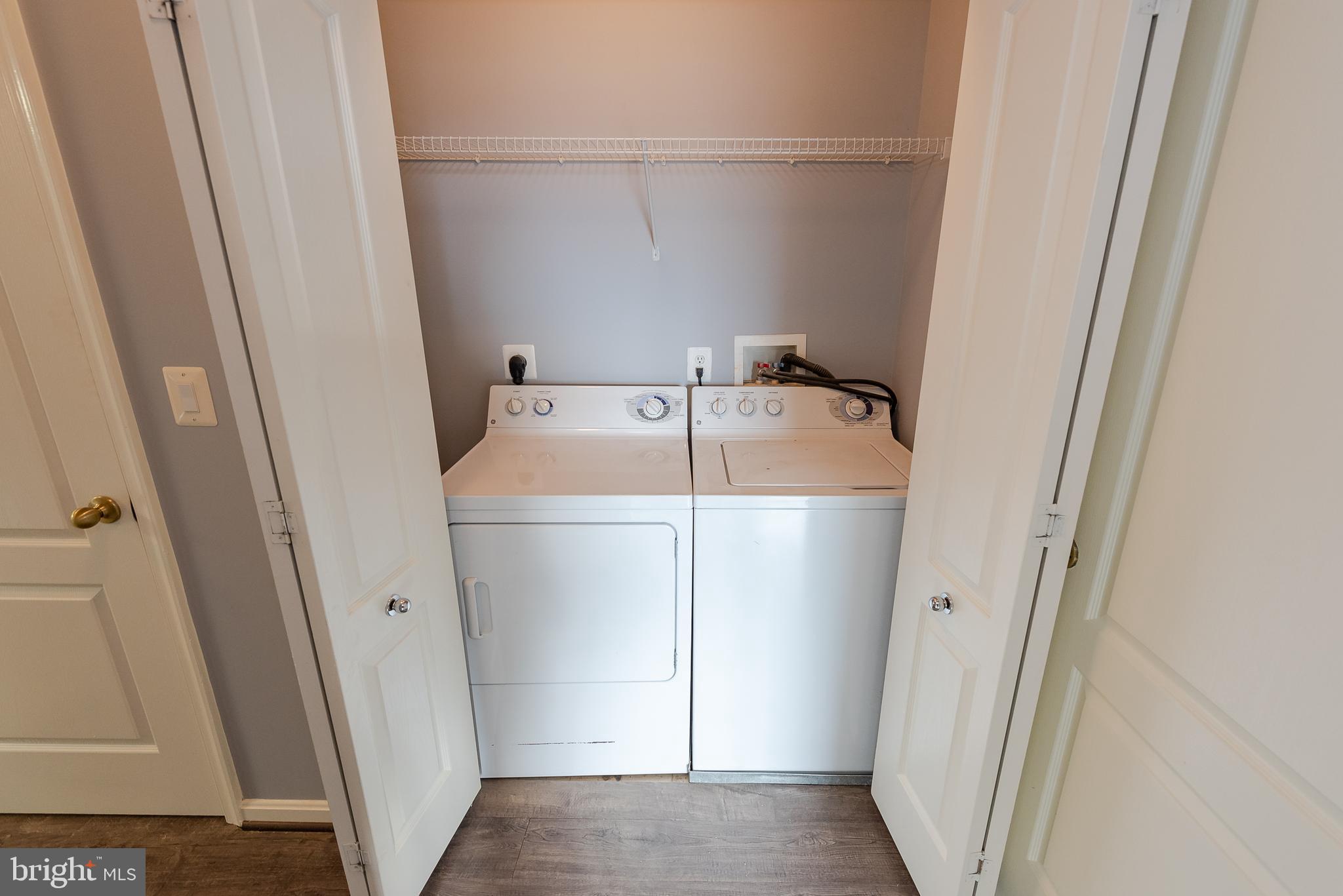 HIGH VIEW - Residential Lease