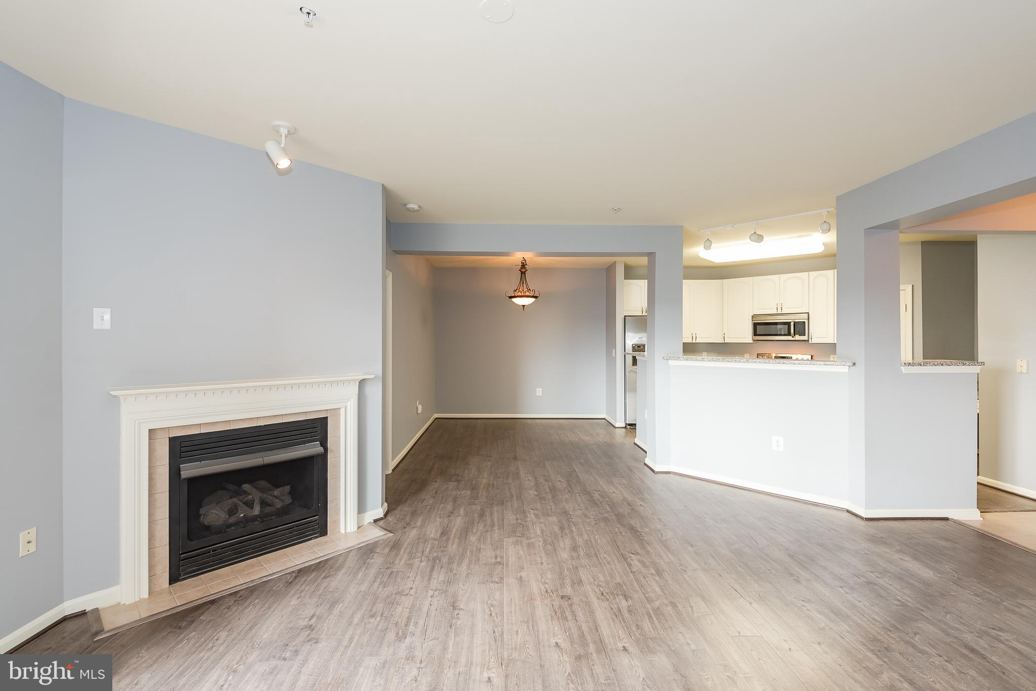 HIGH VIEW - Residential Lease