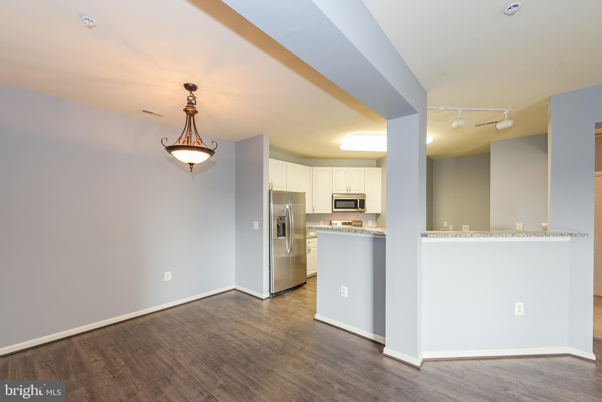 HIGH VIEW - Residential Lease