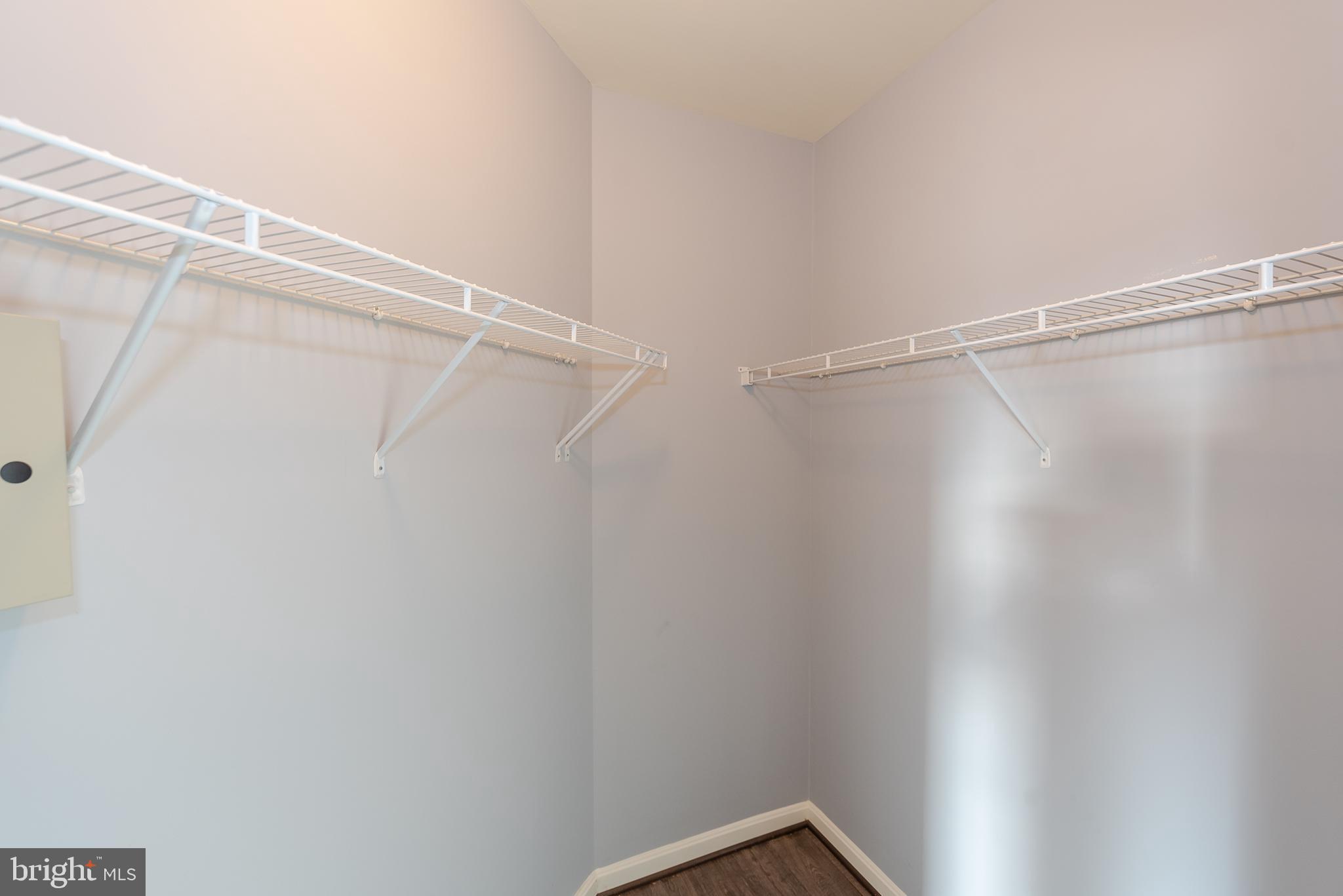 HIGH VIEW - Residential Lease