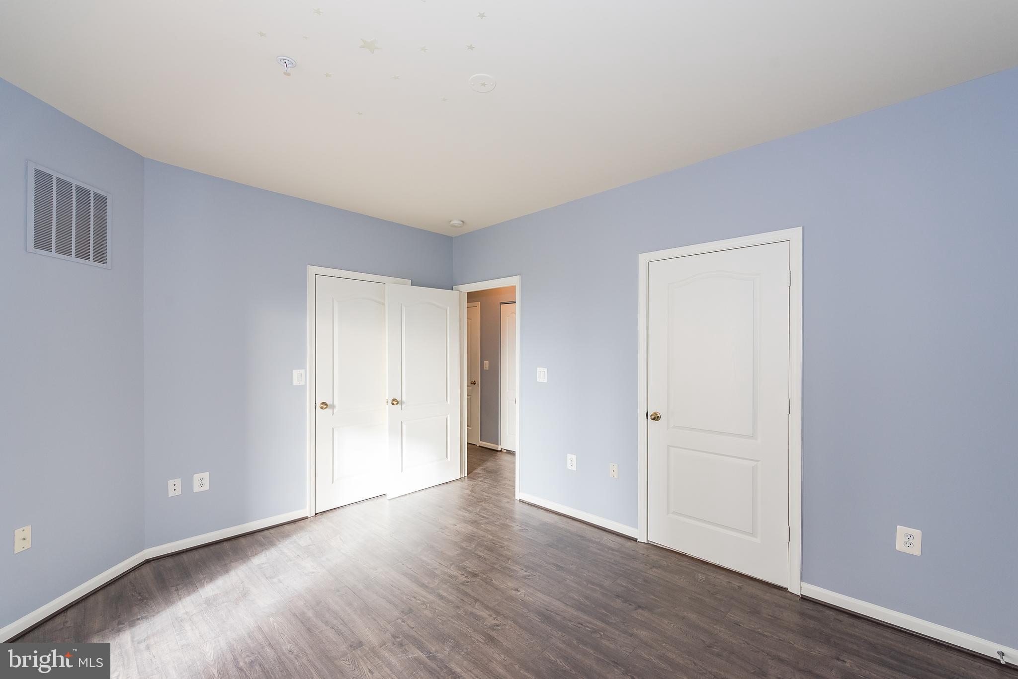 HIGH VIEW - Residential Lease