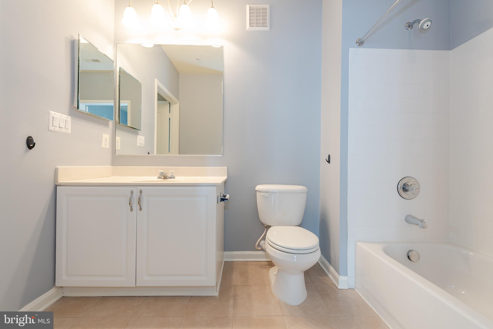 HIGH VIEW - Residential Lease