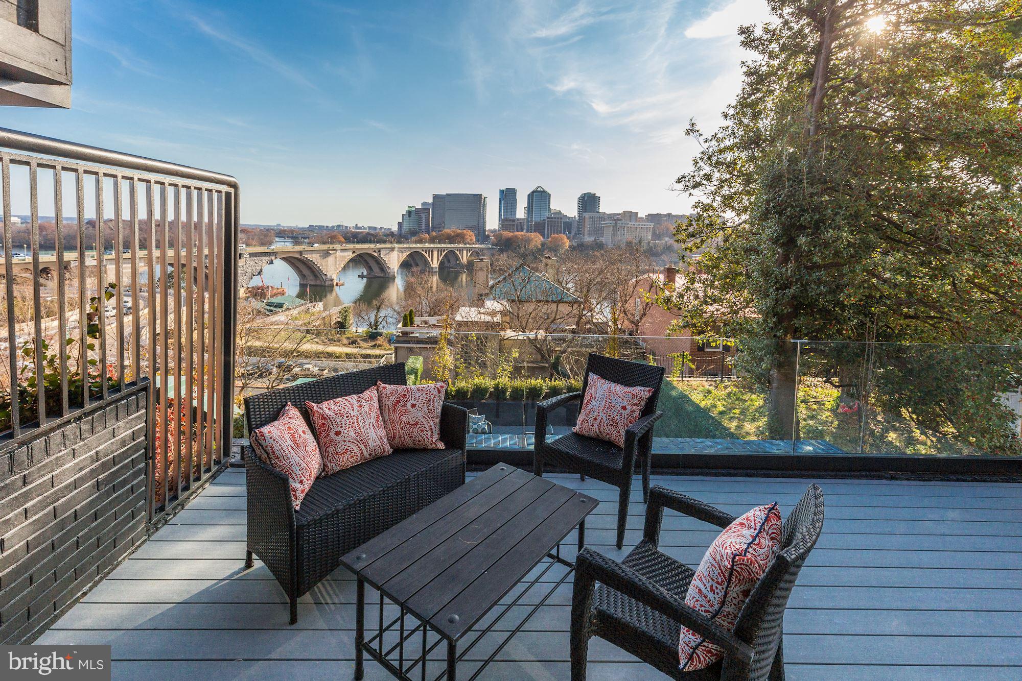 GEORGETOWN - Residential