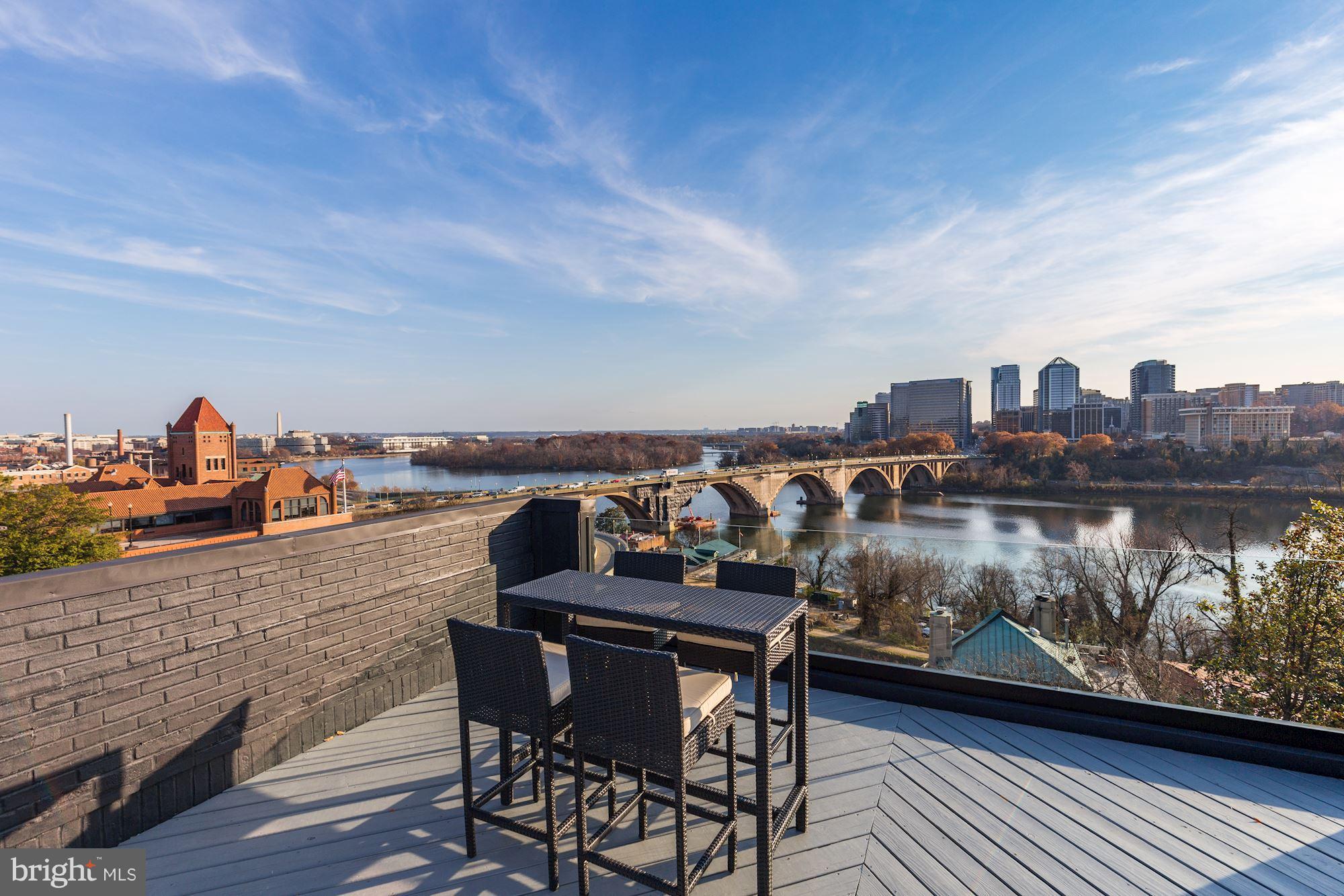 GEORGETOWN - Residential