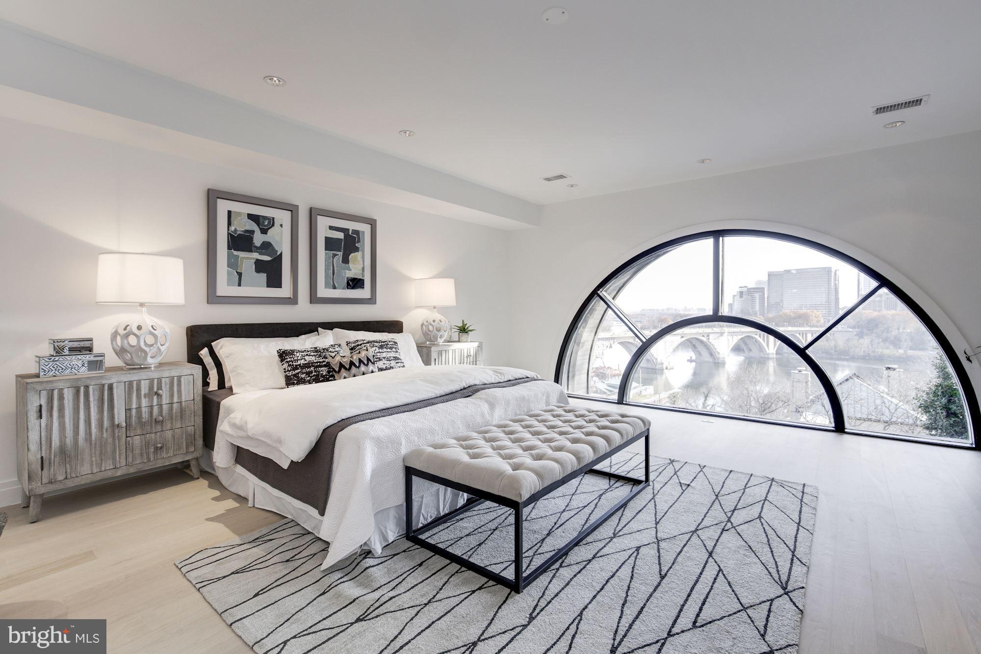 GEORGETOWN - Residential