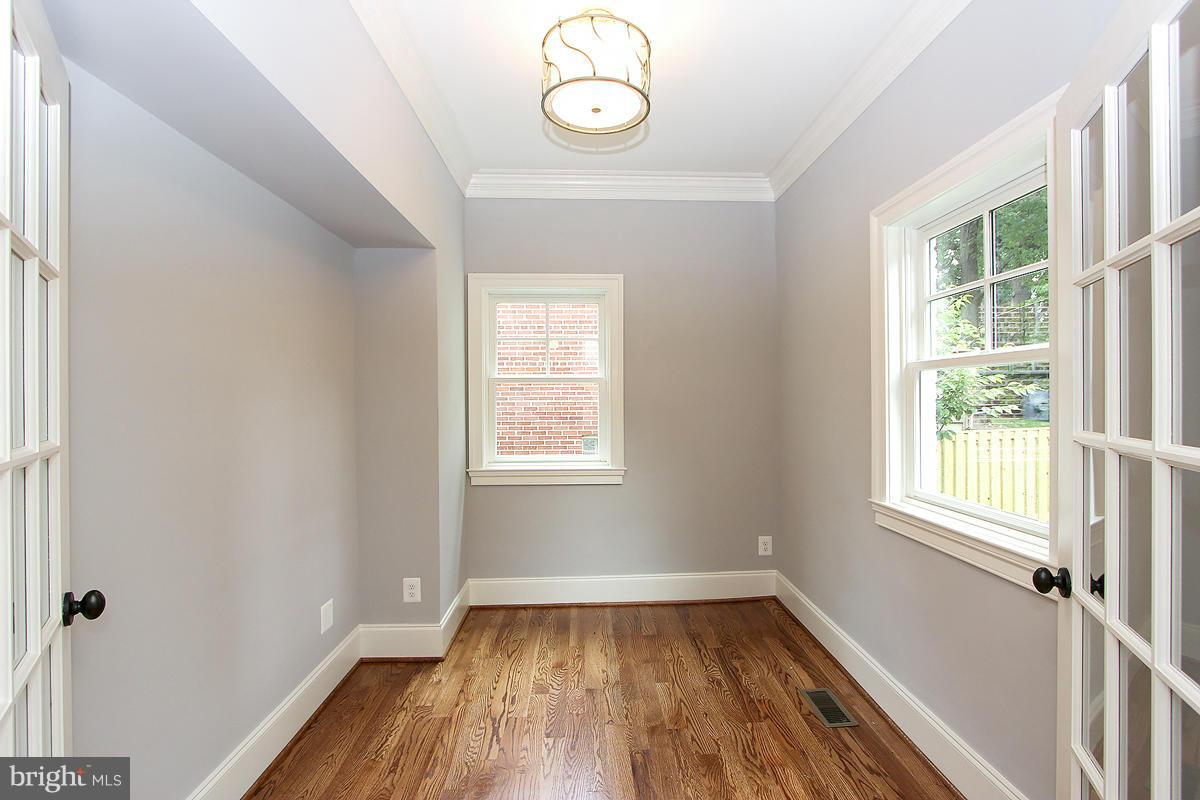 PARKWOOD - Residential