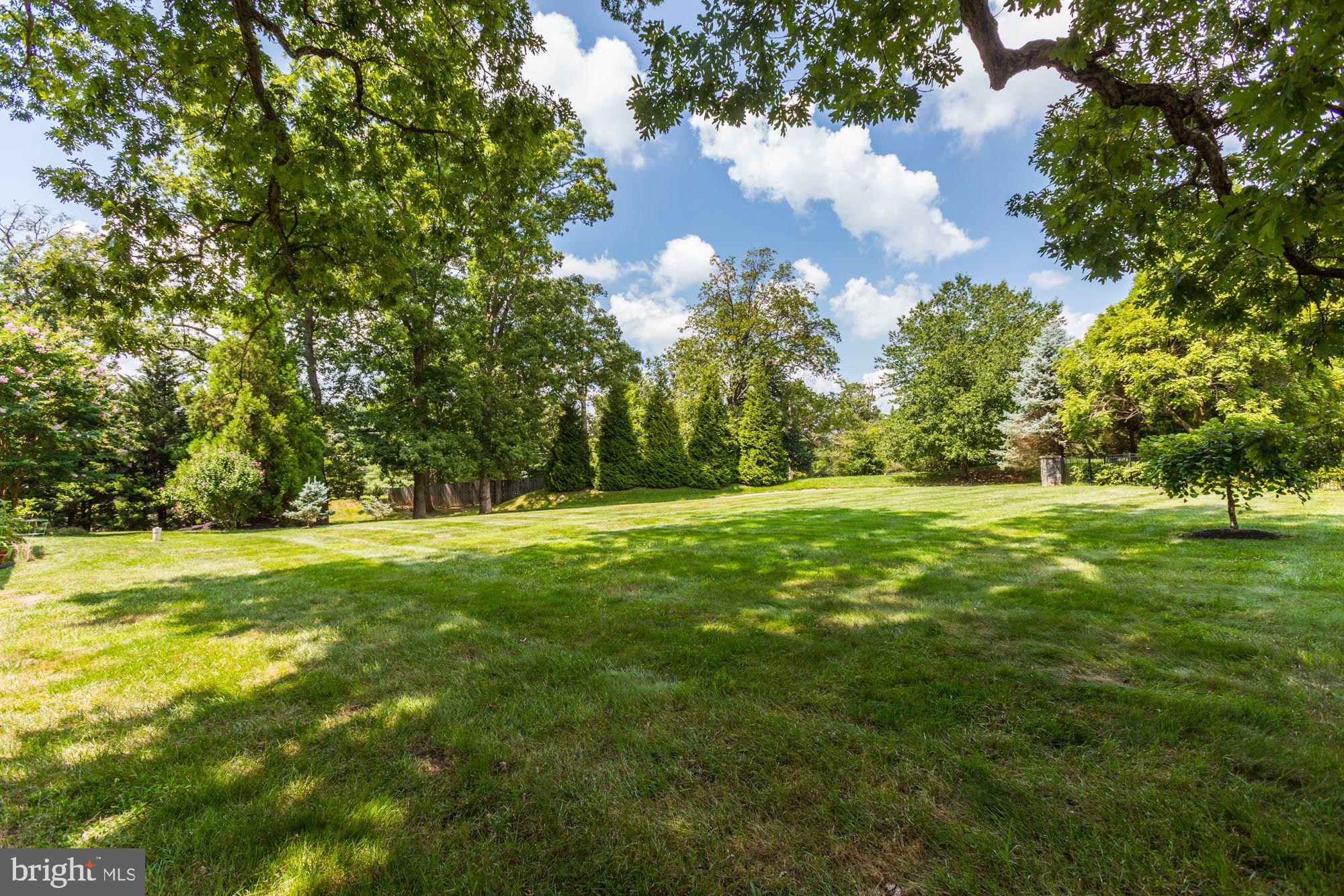 PATERNAL GIFT FARM - Residential