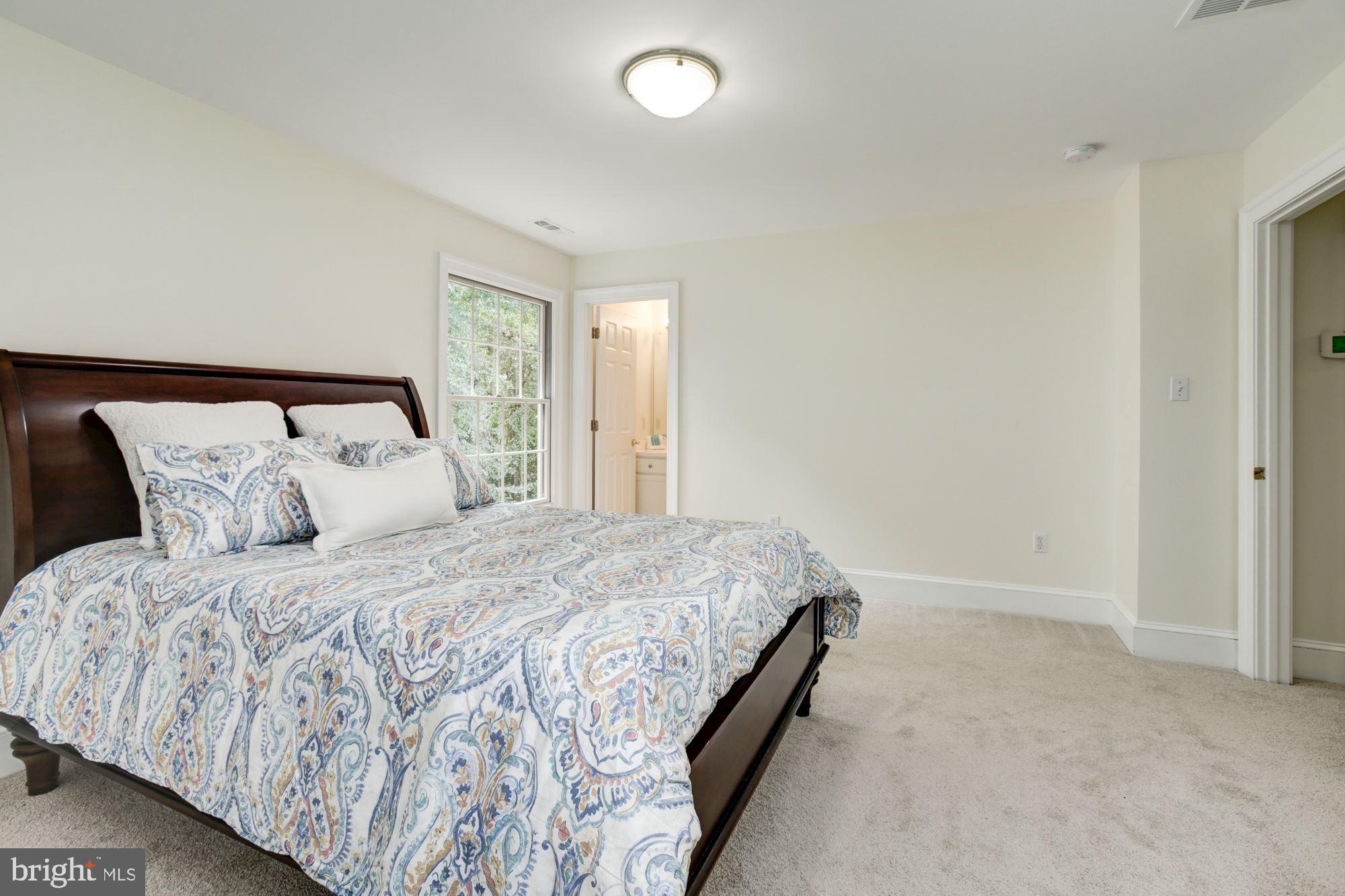 PATERNAL GIFT FARM - Residential