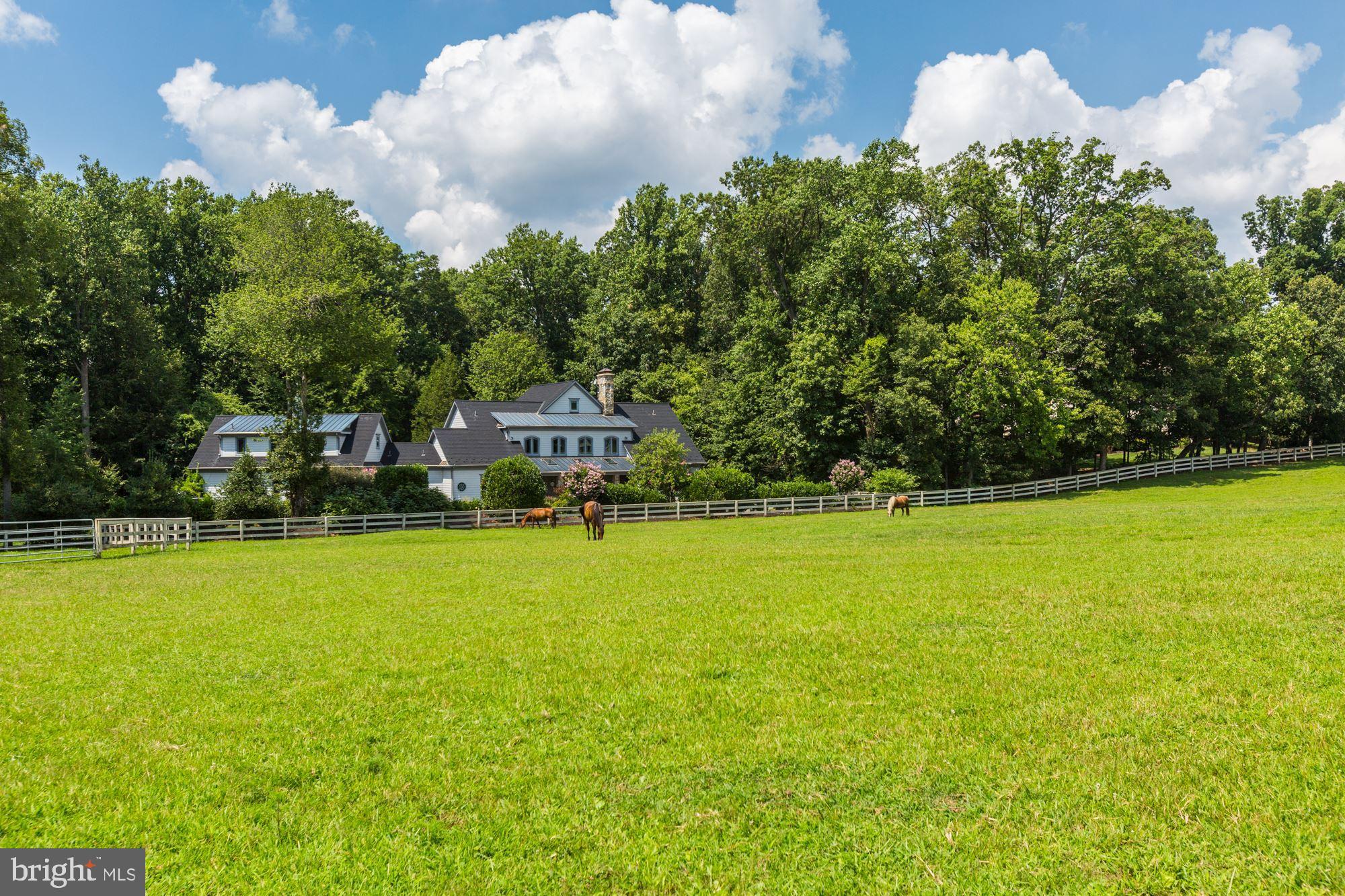 PATERNAL GIFT FARM - Residential