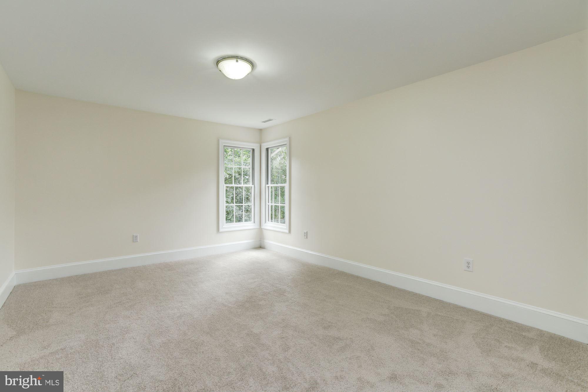 PATERNAL GIFT FARM - Residential