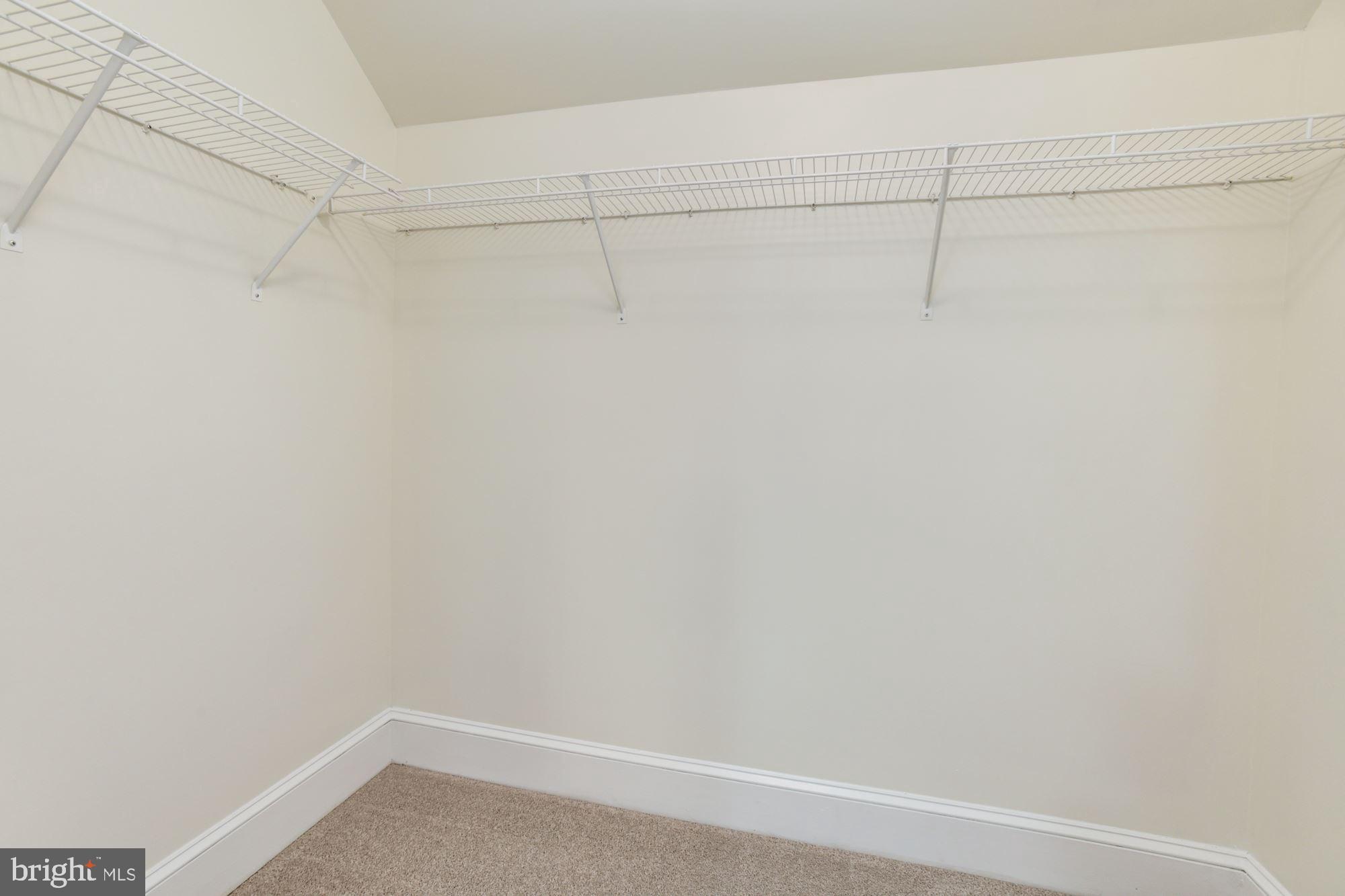 PATERNAL GIFT FARM - Residential