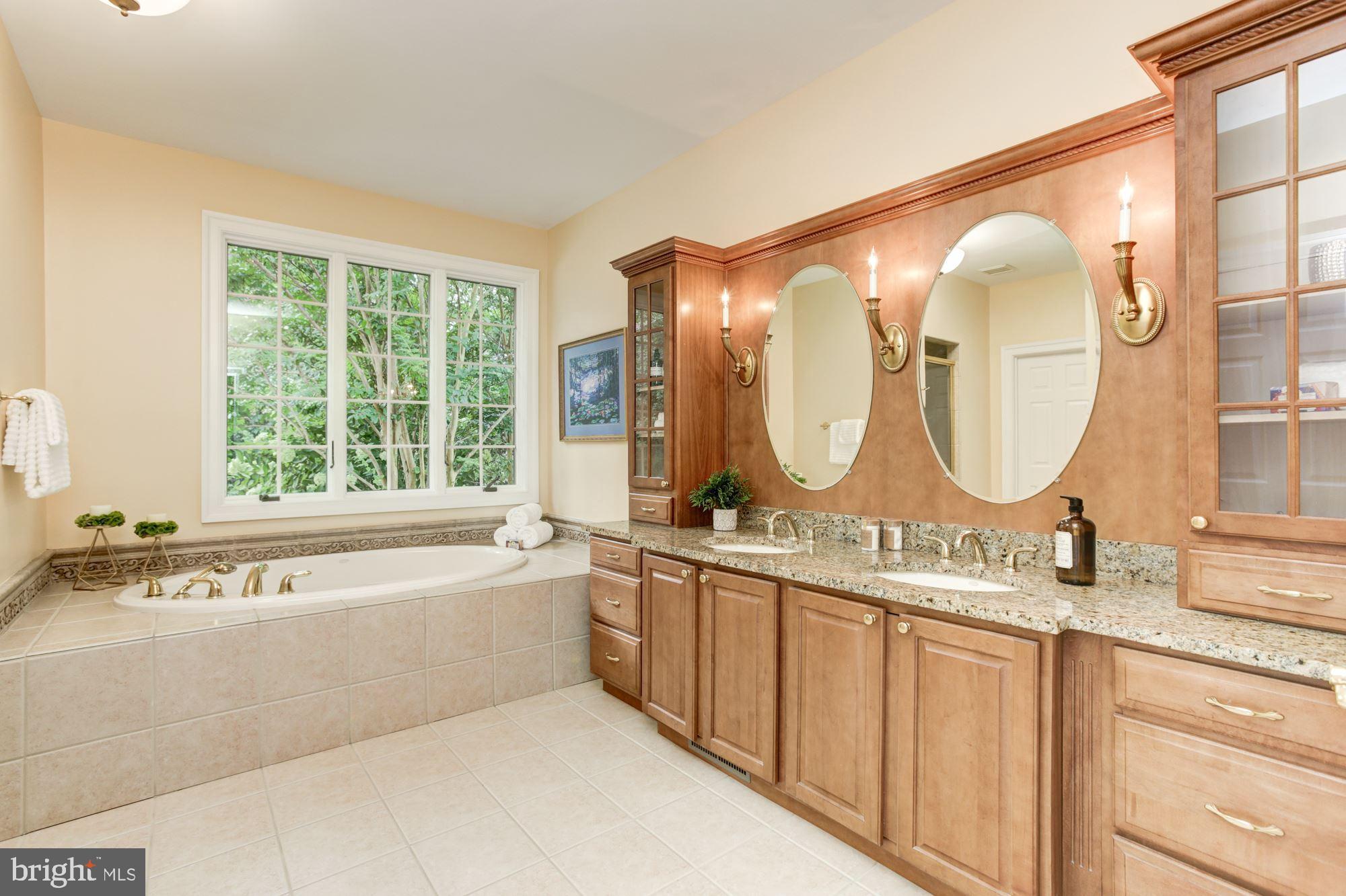 PATERNAL GIFT FARM - Residential