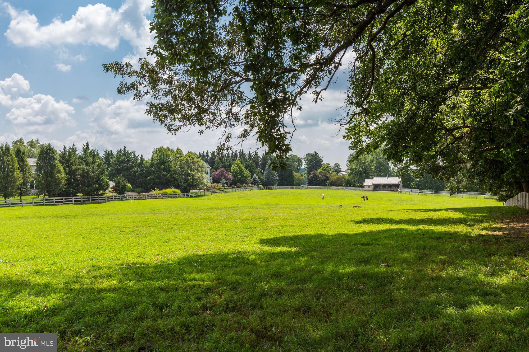 PATERNAL GIFT FARM - Residential