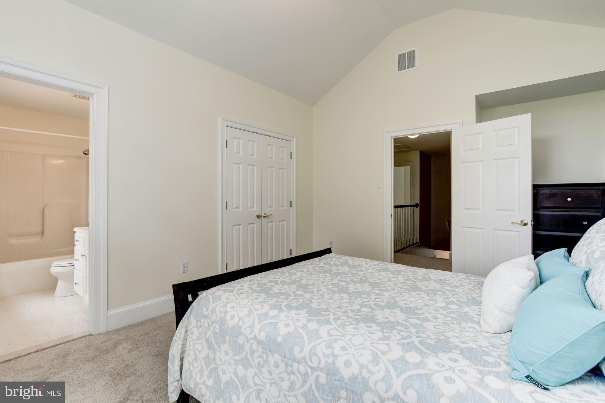 PATERNAL GIFT FARM - Residential