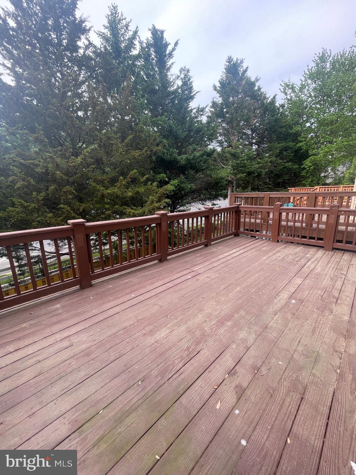 FAIRFAX METRO SQUARE - Residential Lease