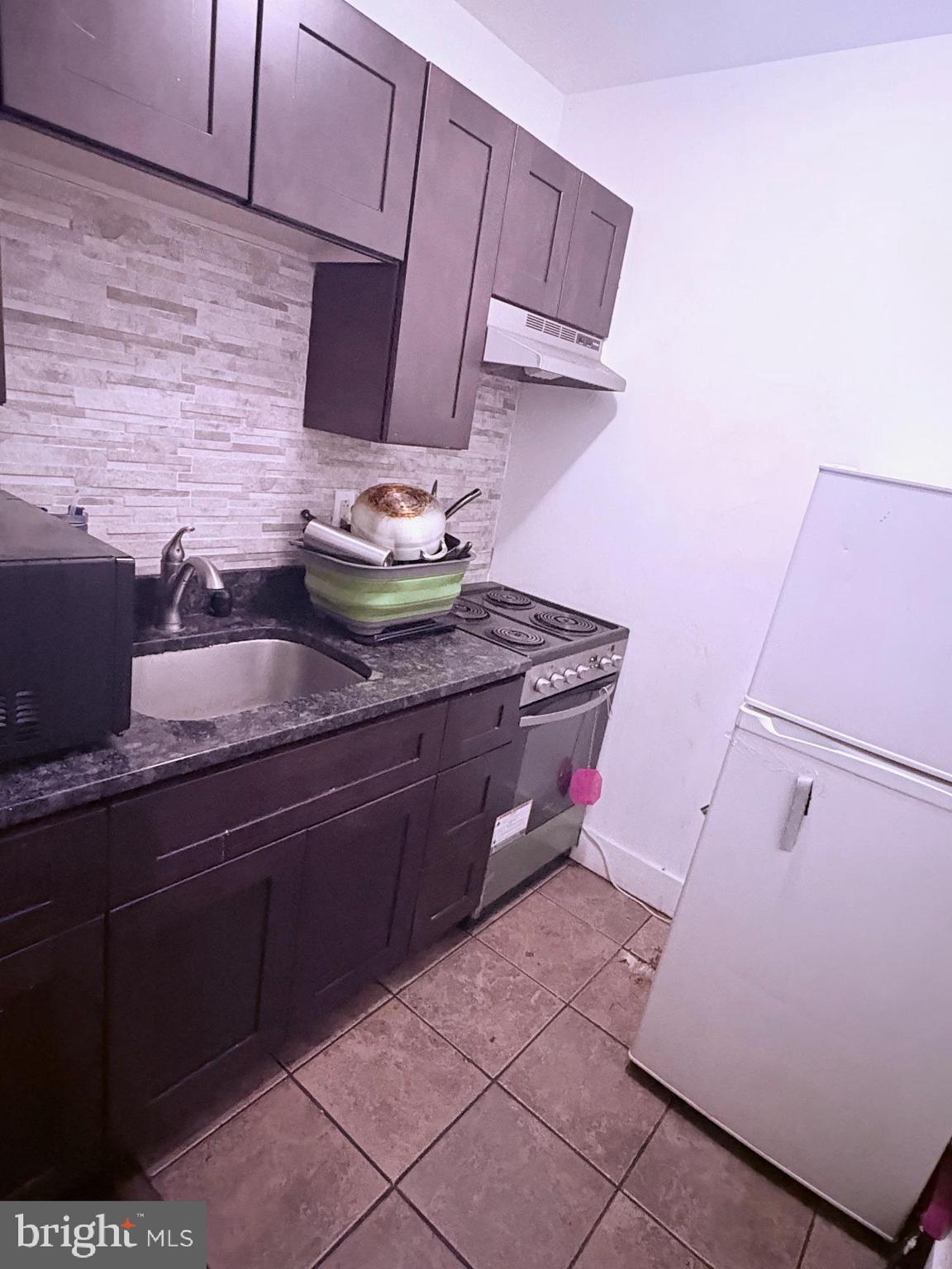 TEMPLE UNIVERSITY - Residential Income