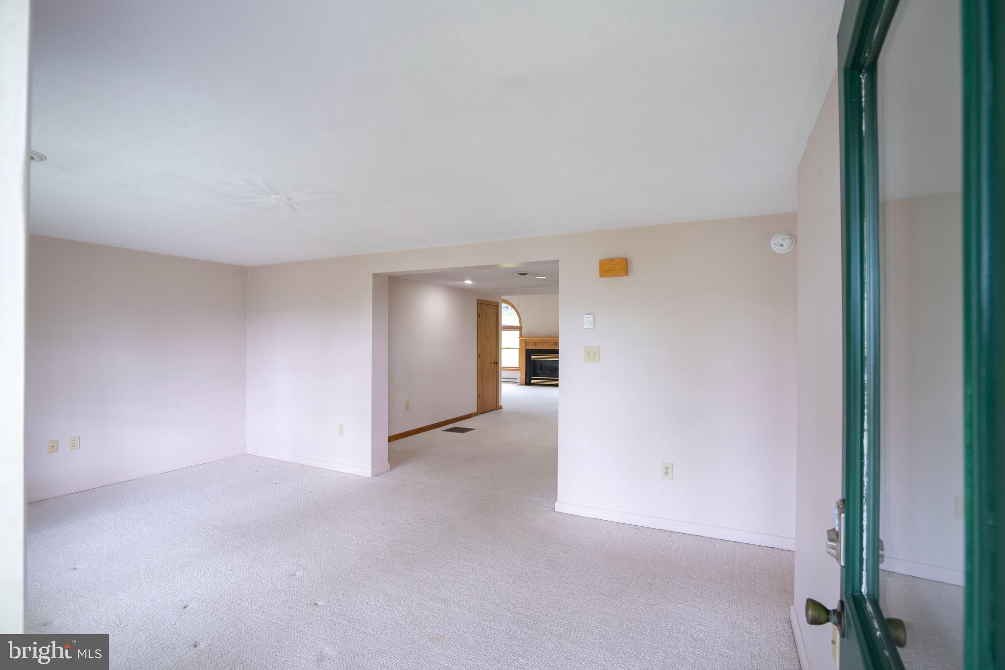 2191 VALLEY VIEW ROAD