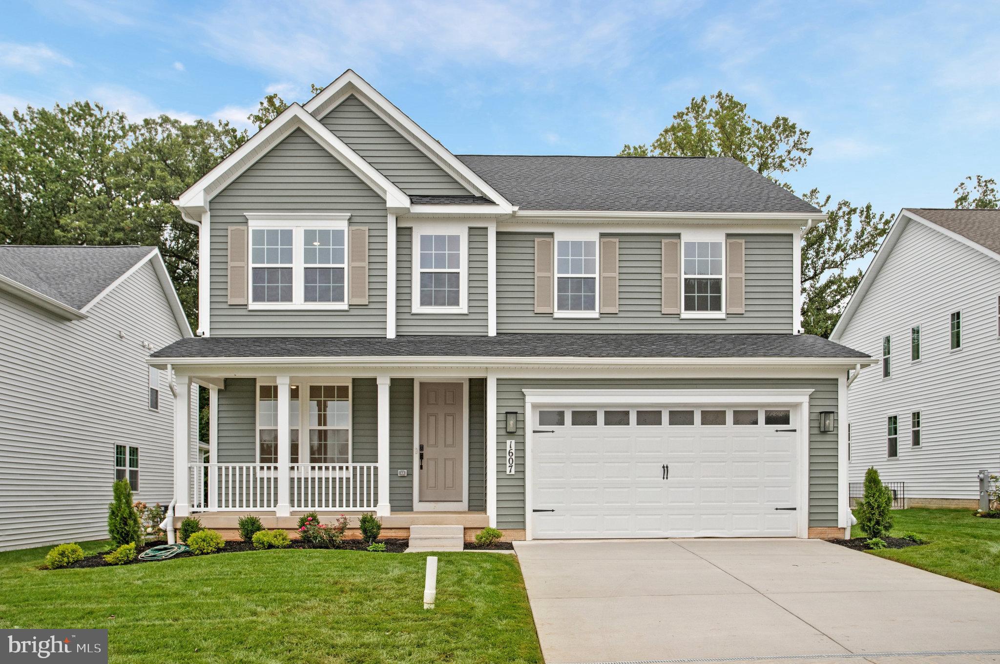 ROBERTS CROSSING - Residential
