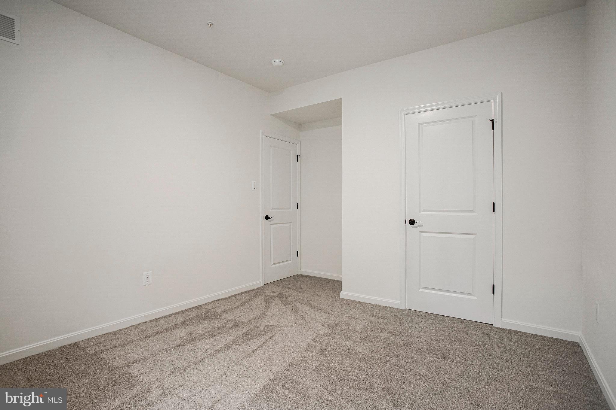 ROBERTS CROSSING - Residential