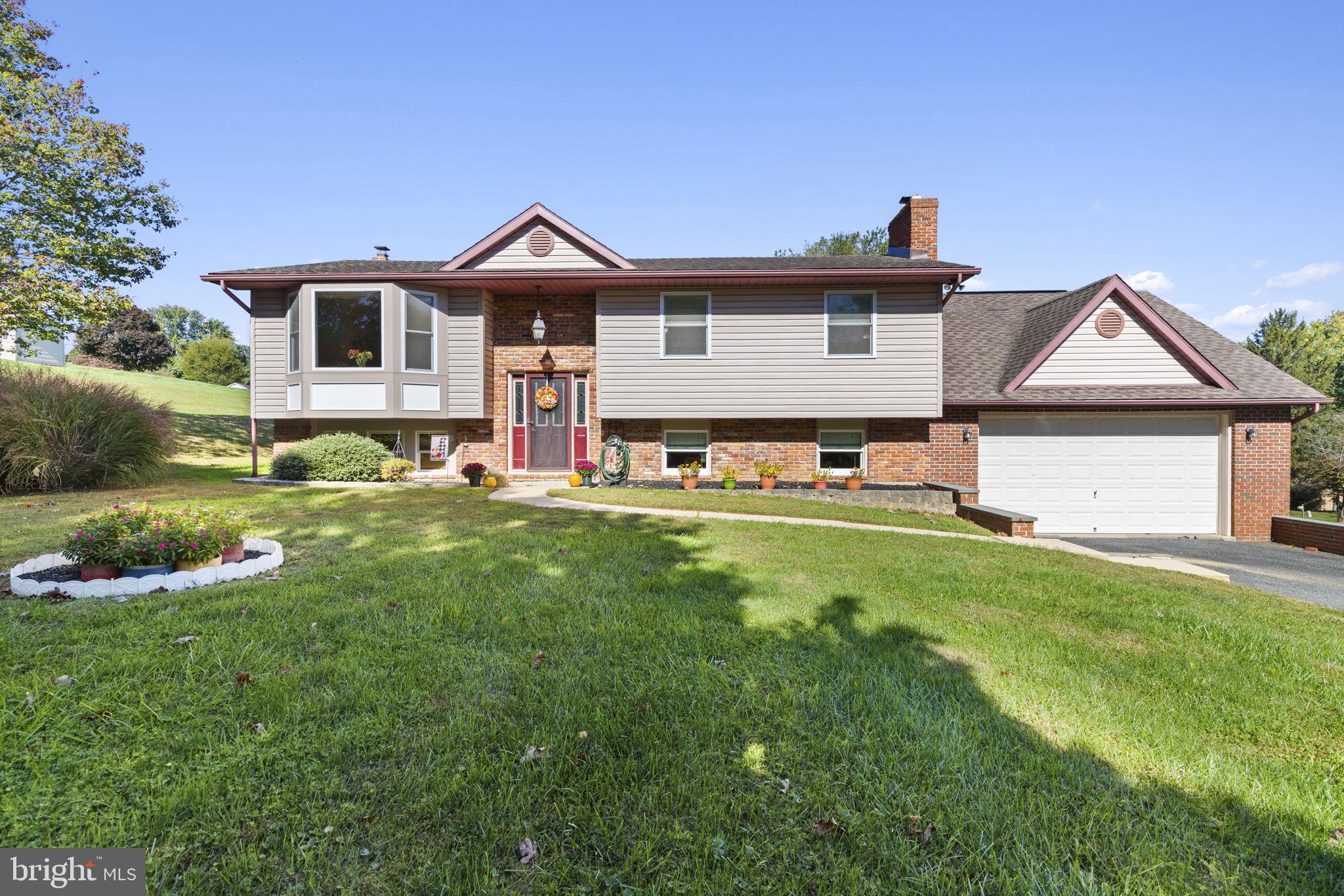 1502 BOGGS ROAD