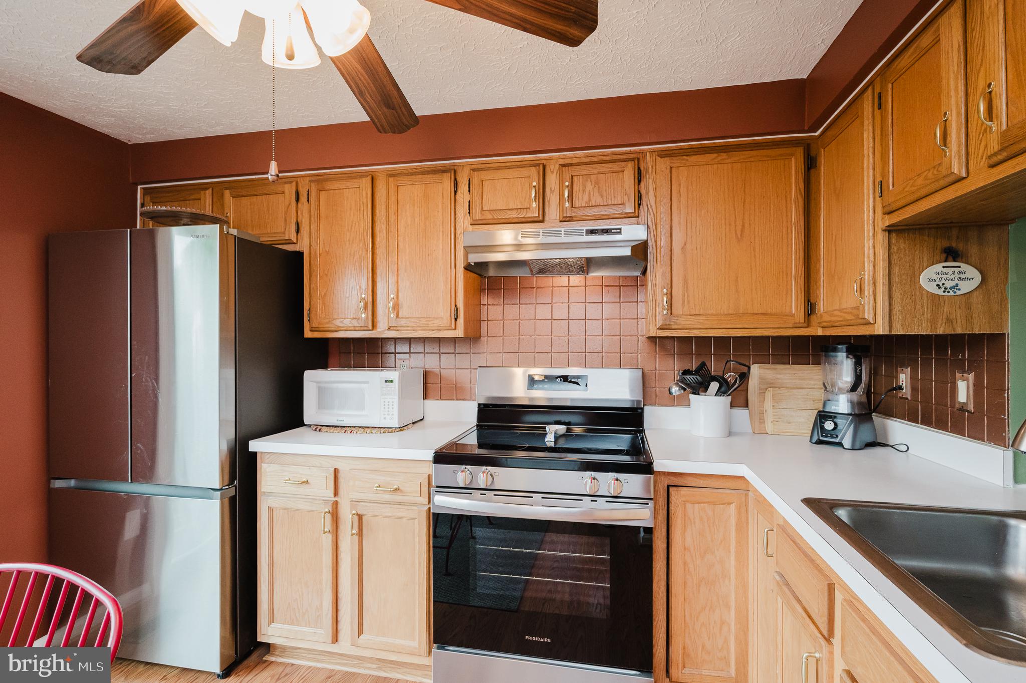 WOODBRIDGE CENTER - Residential