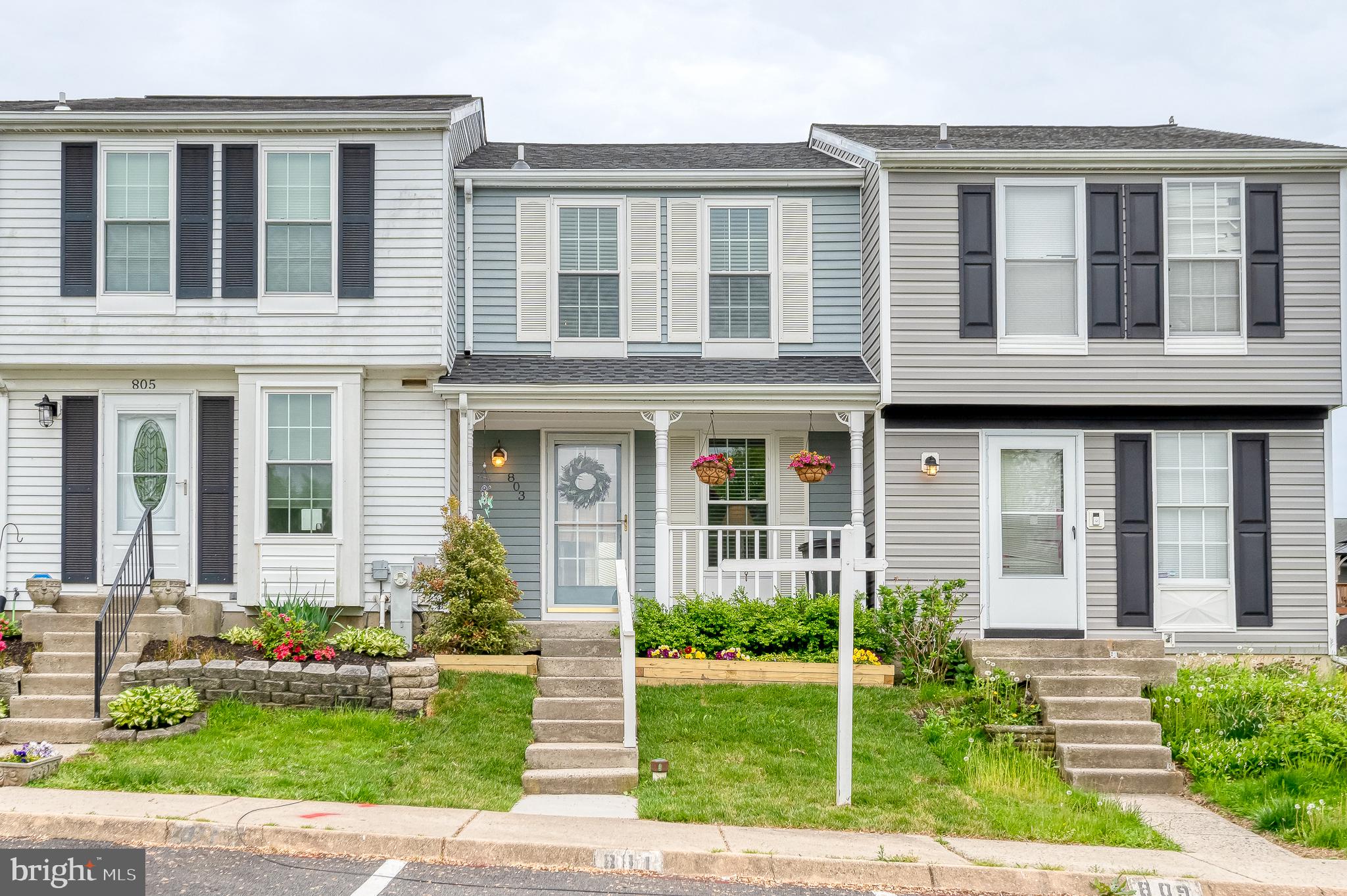 WOODBRIDGE CENTER - Residential