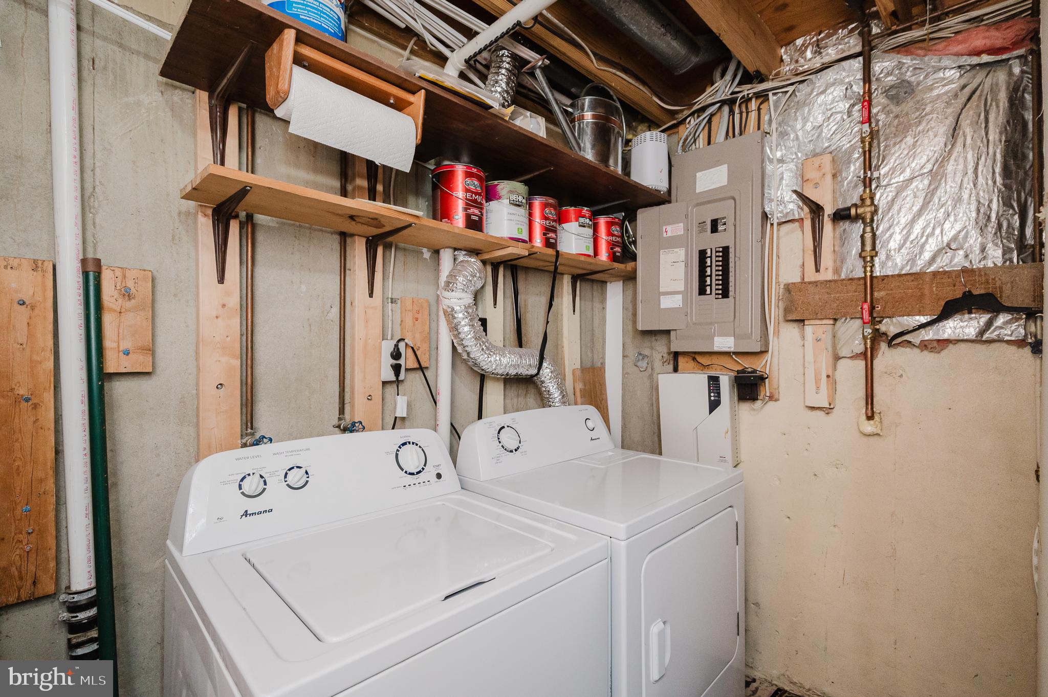 WOODBRIDGE CENTER - Residential