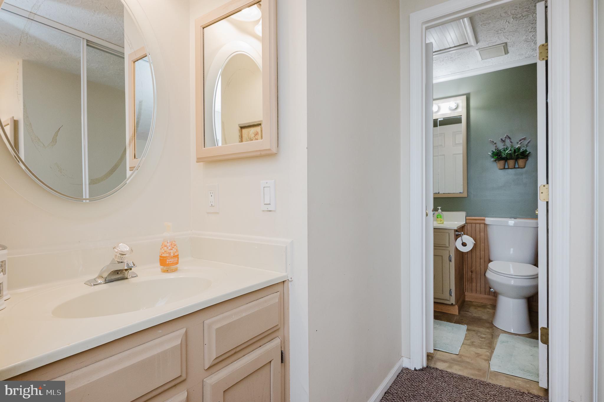 WOODBRIDGE CENTER - Residential