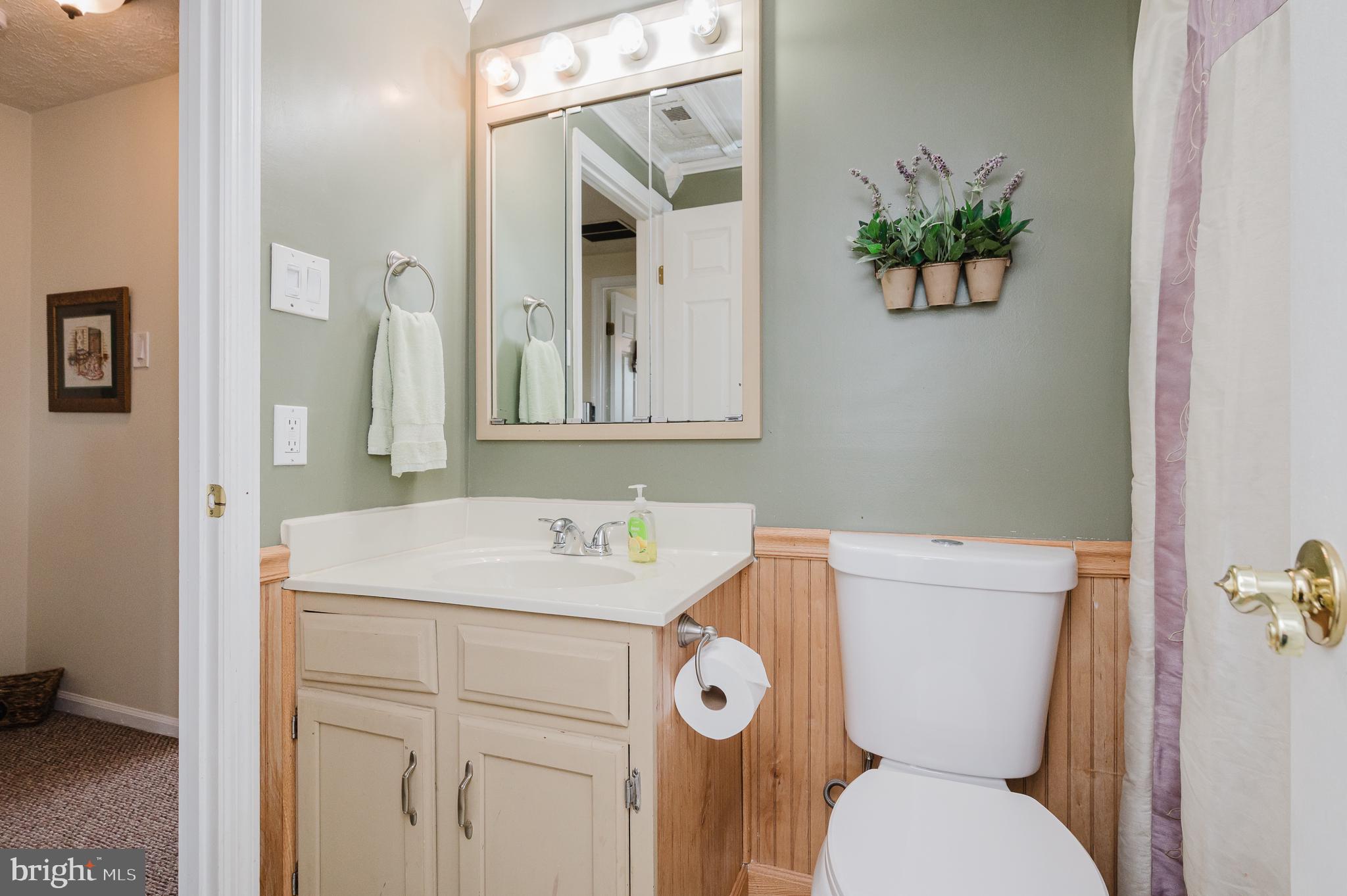 WOODBRIDGE CENTER - Residential