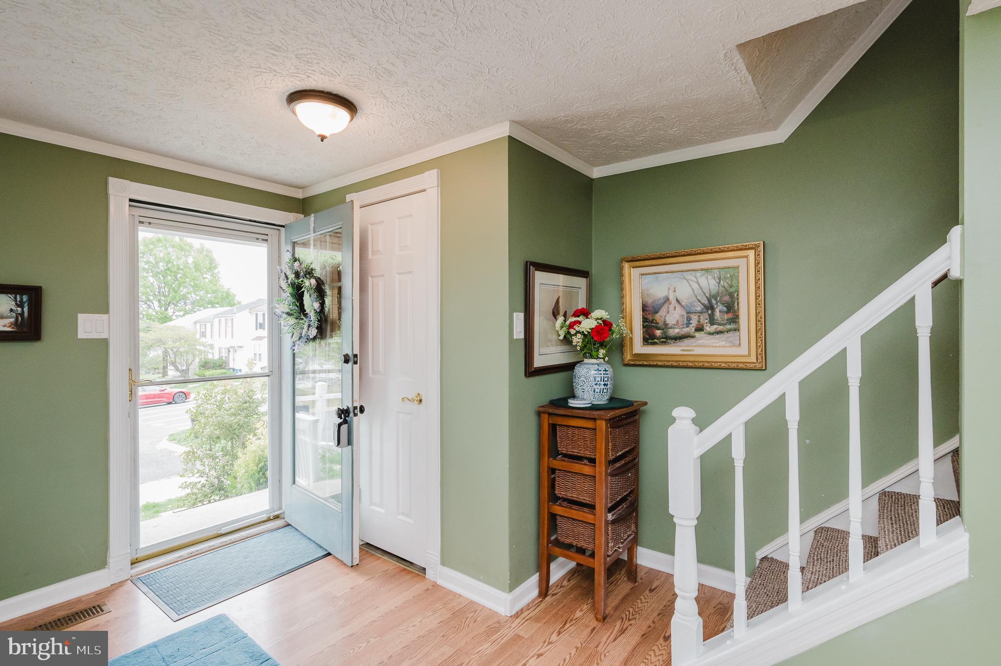 WOODBRIDGE CENTER - Residential