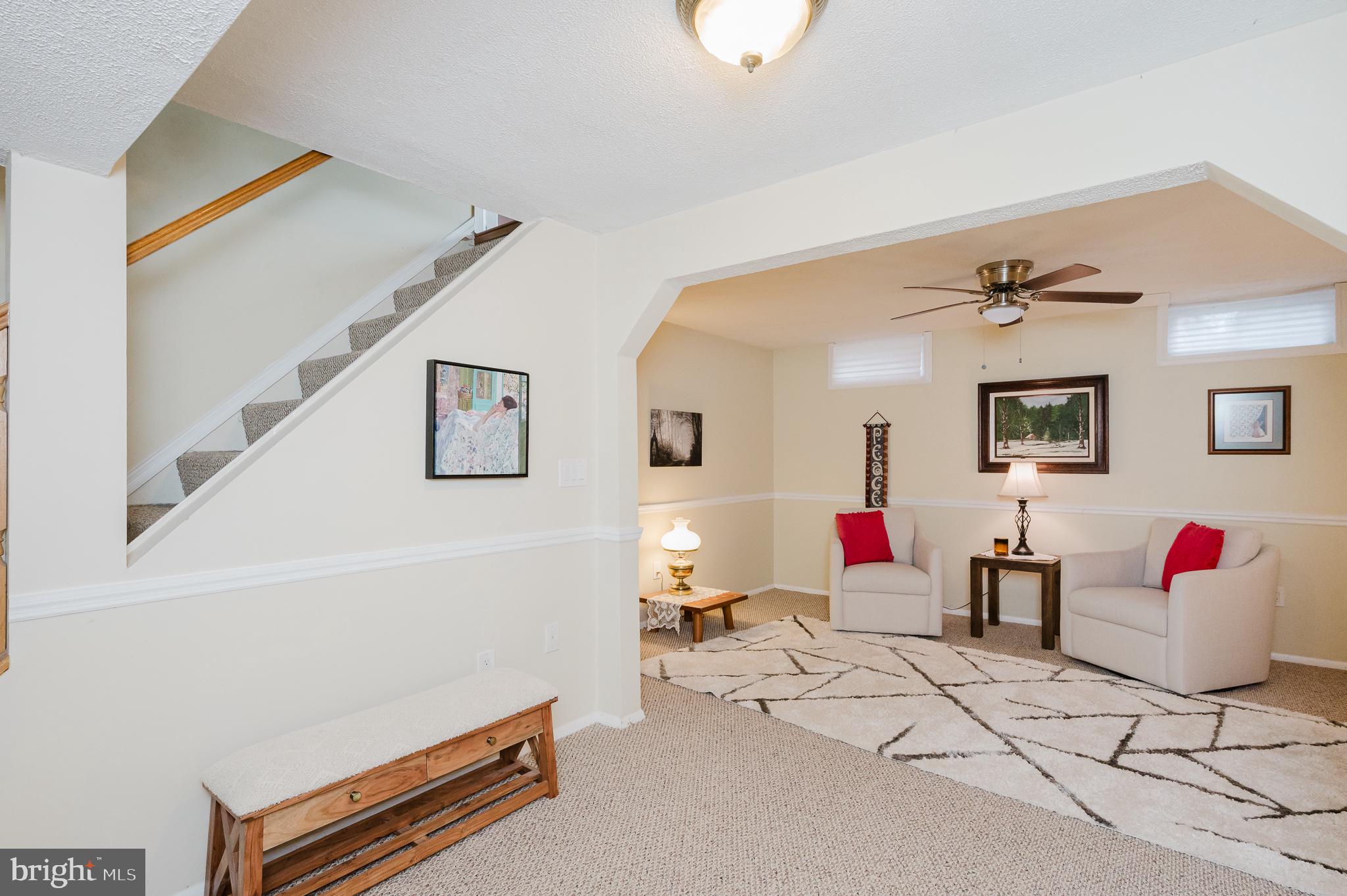 WOODBRIDGE CENTER - Residential