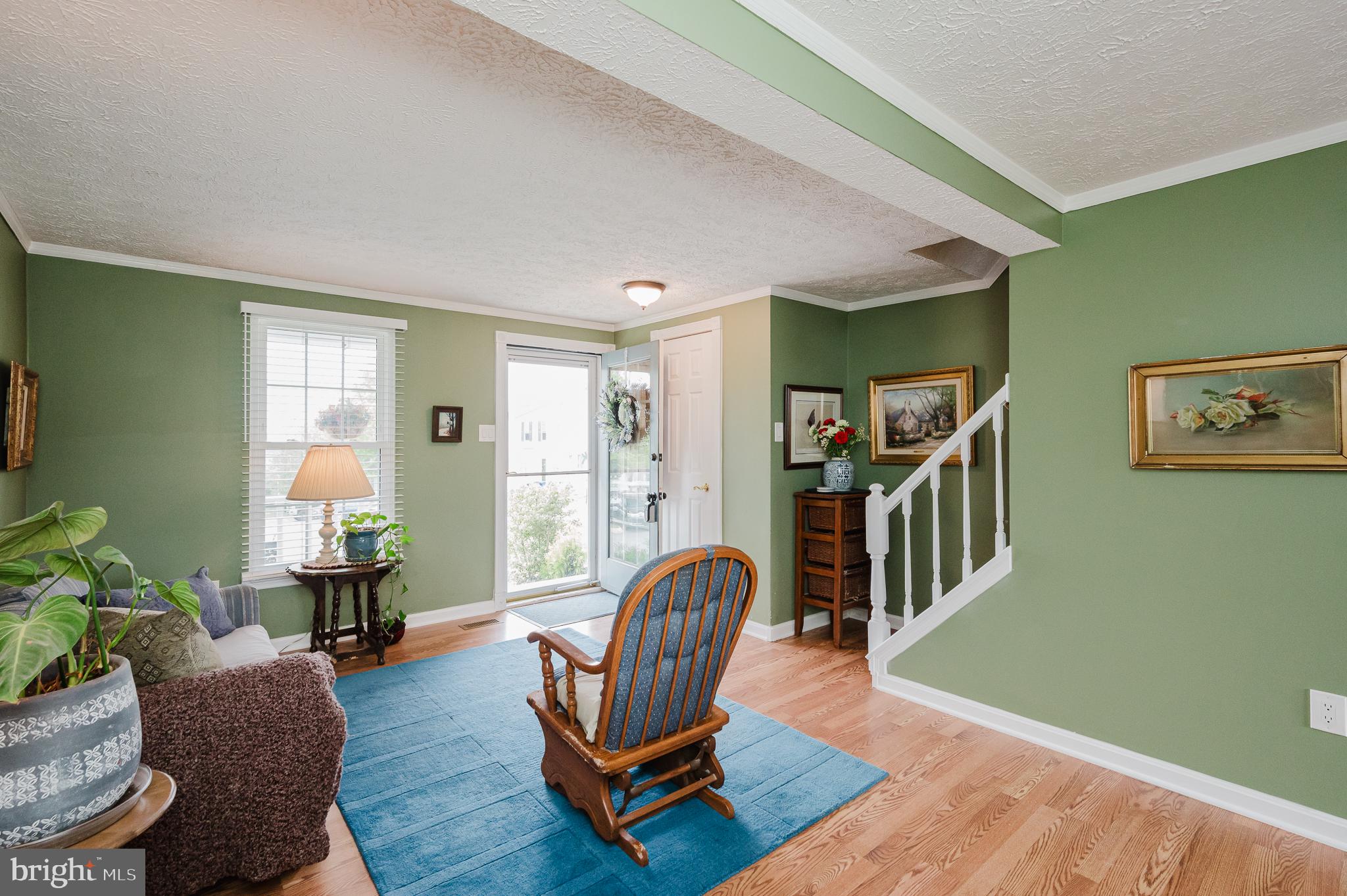 WOODBRIDGE CENTER - Residential