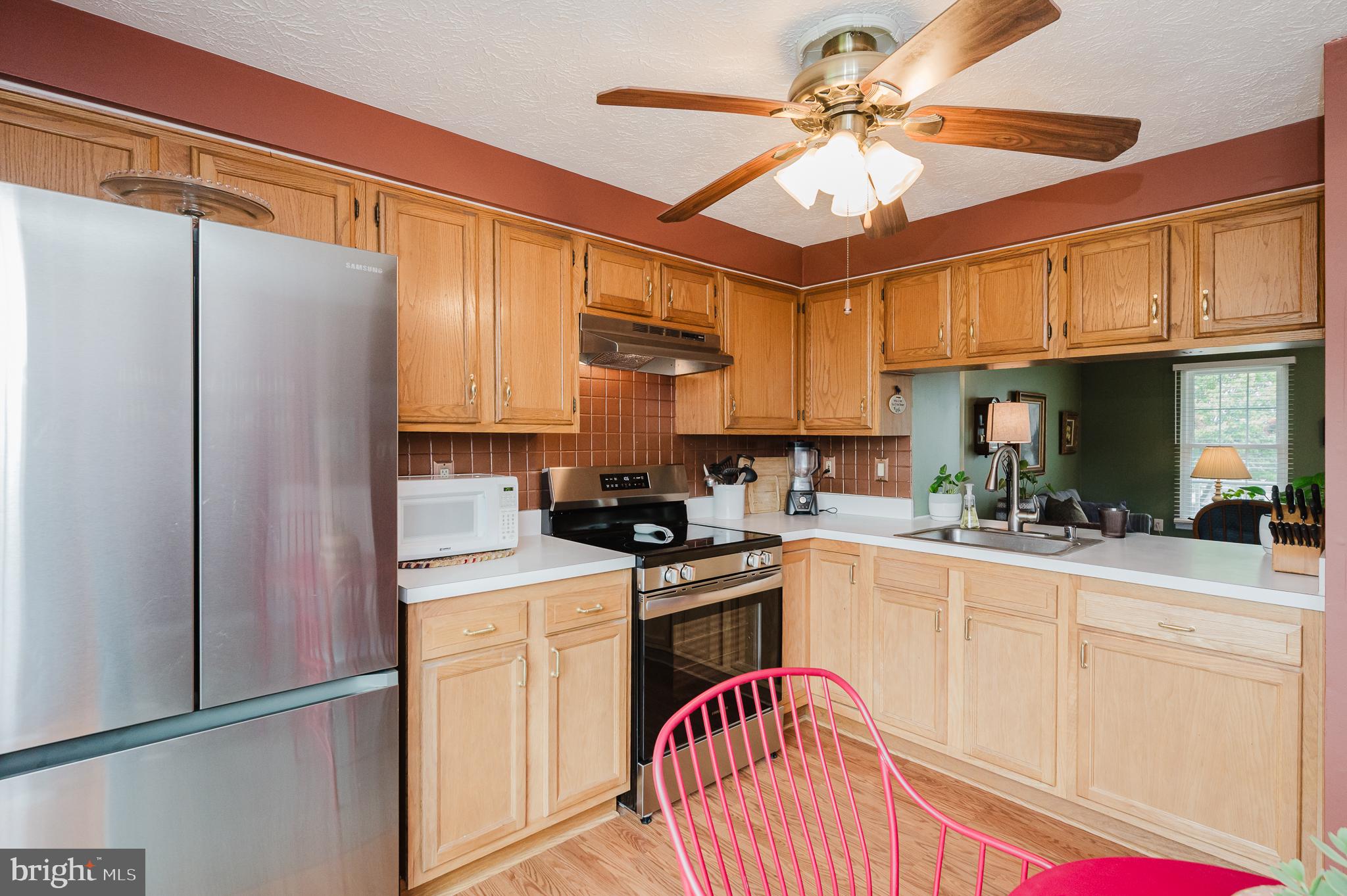 WOODBRIDGE CENTER - Residential