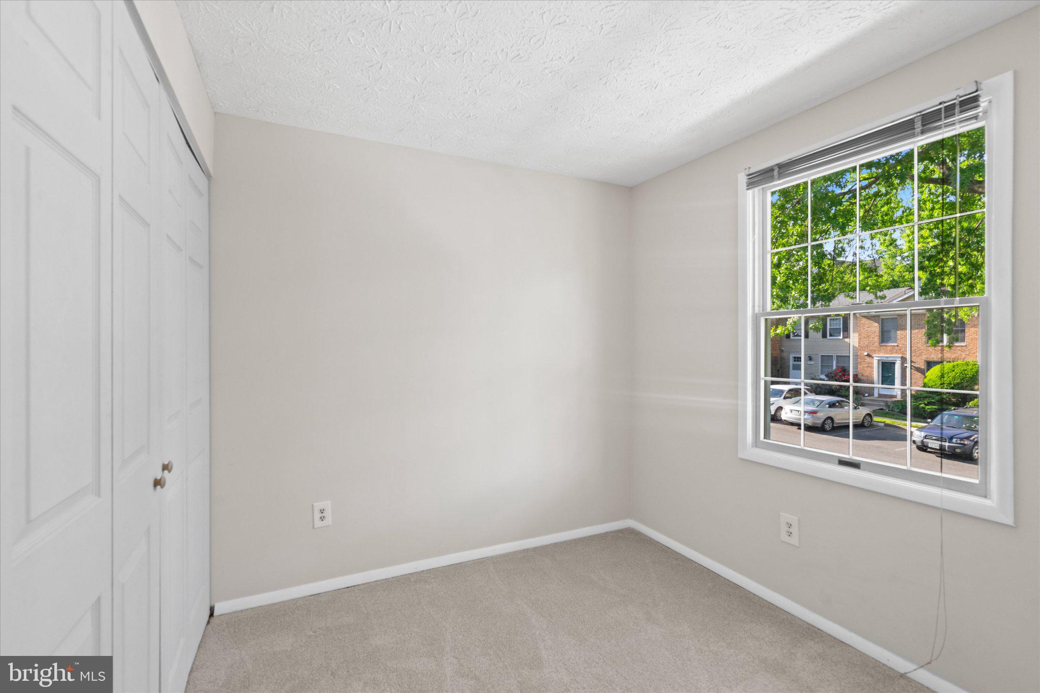 COURTS OF TYSONS - Residential
