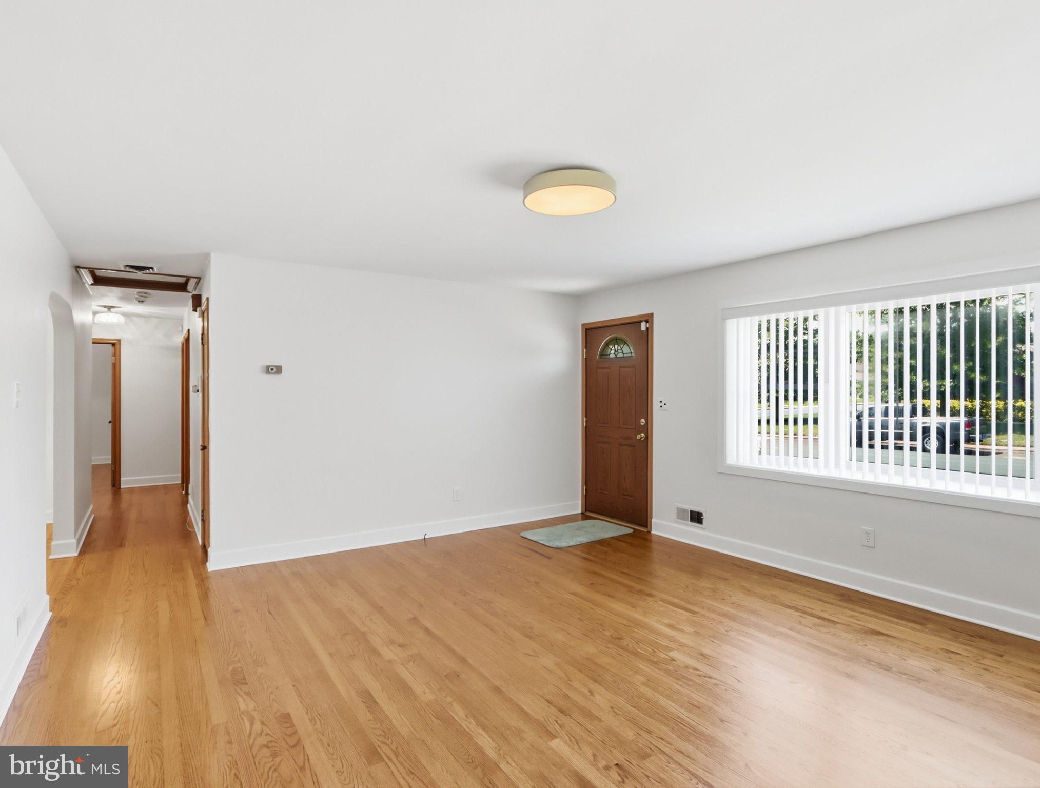 105 JUNIPER CIRCLE