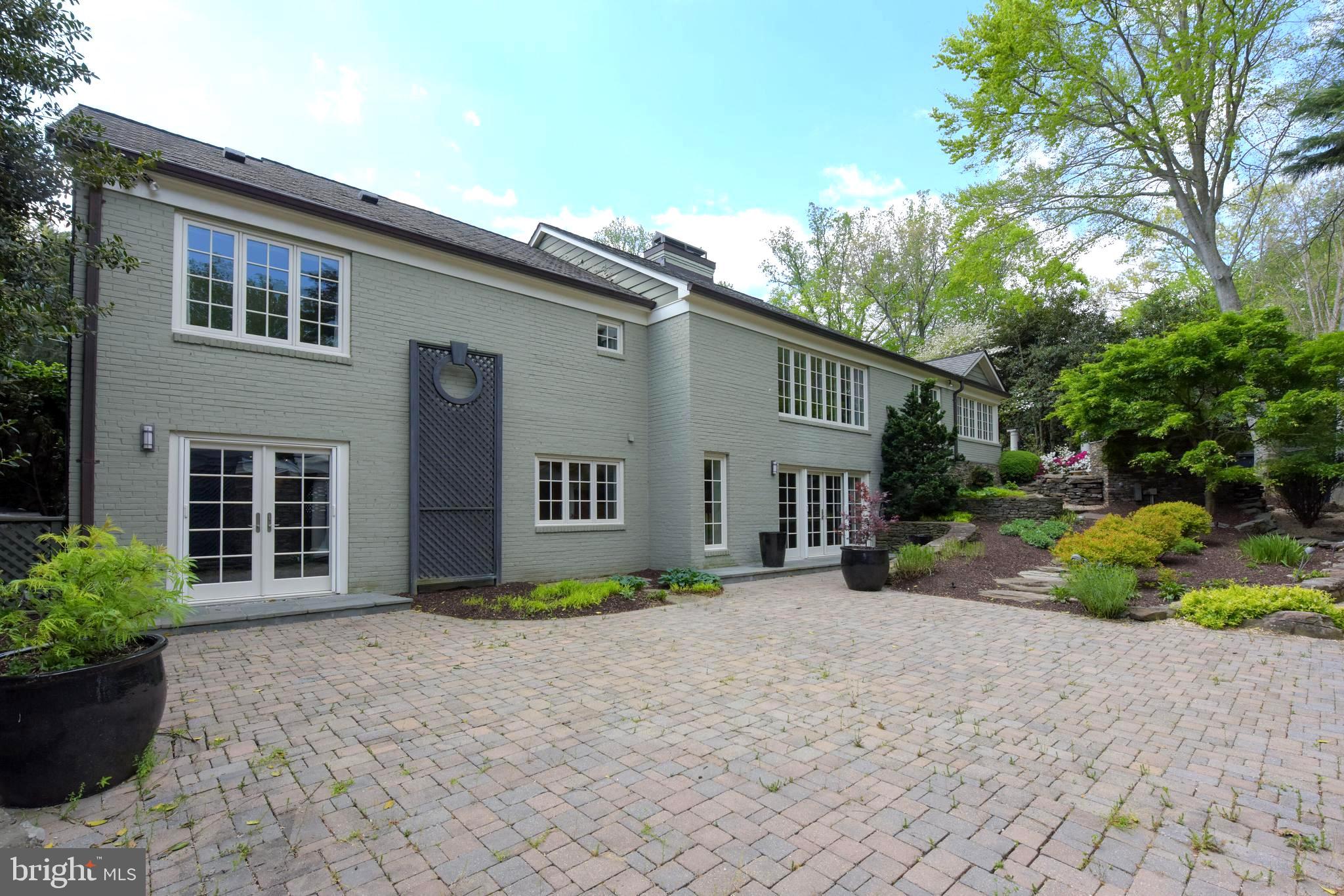 CHESTERBROOK WOODS - Residential